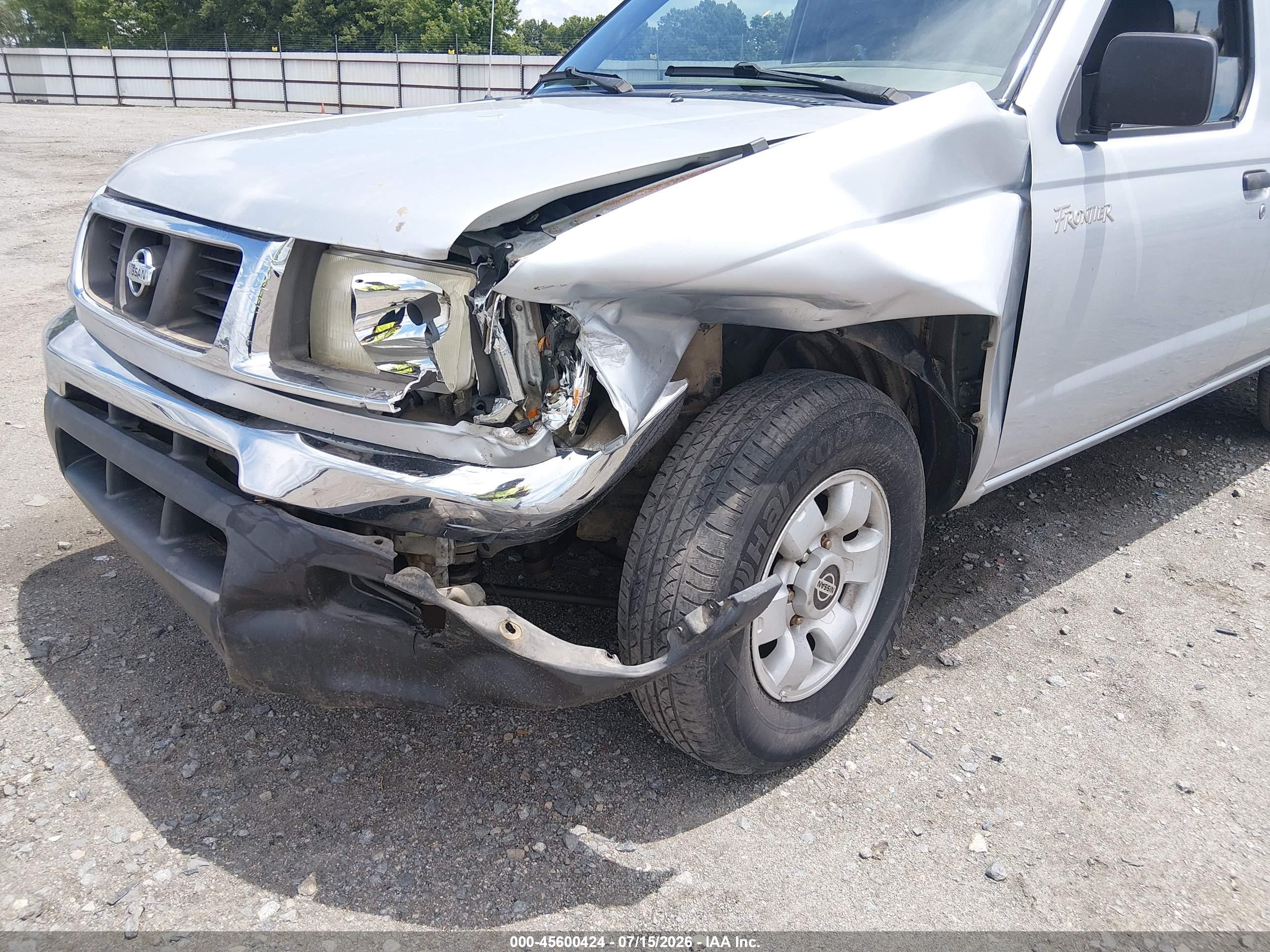 2000 Nissan Frontier Xe Silver vin: 1N6DD26S3YC353785