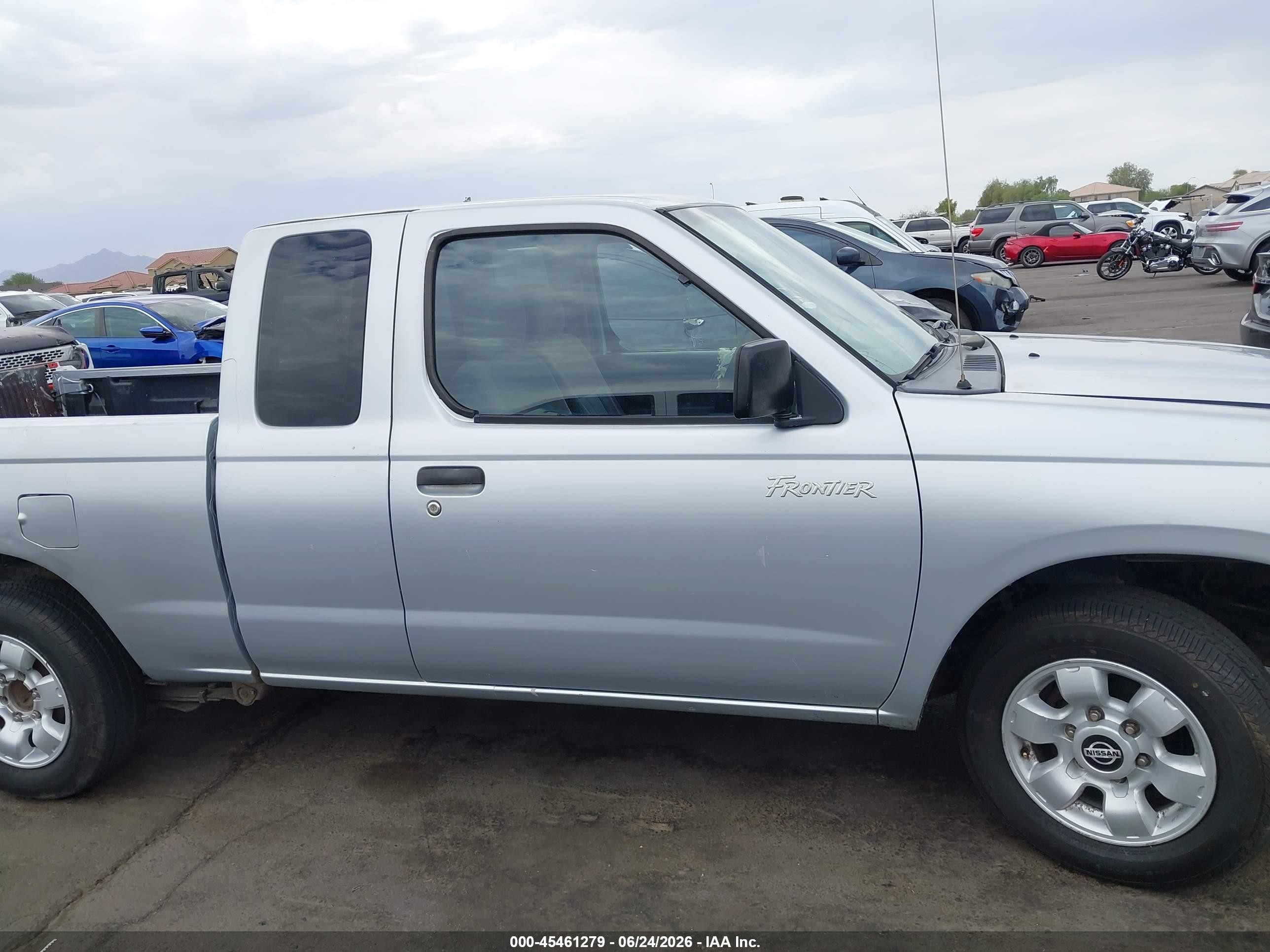 2000 Nissan Frontier Xe Silver vin: 1N6DD26S3YC435256