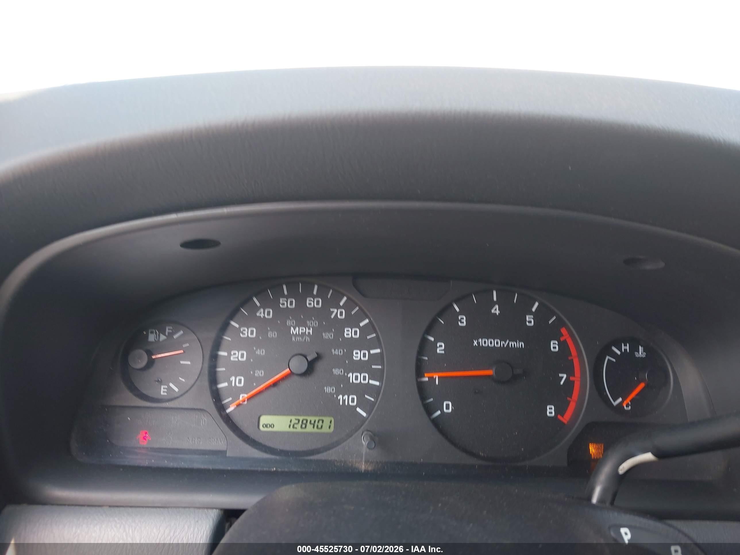 2001 Nissan Frontier Xe Gray vin: 1N6DD26S41C393623