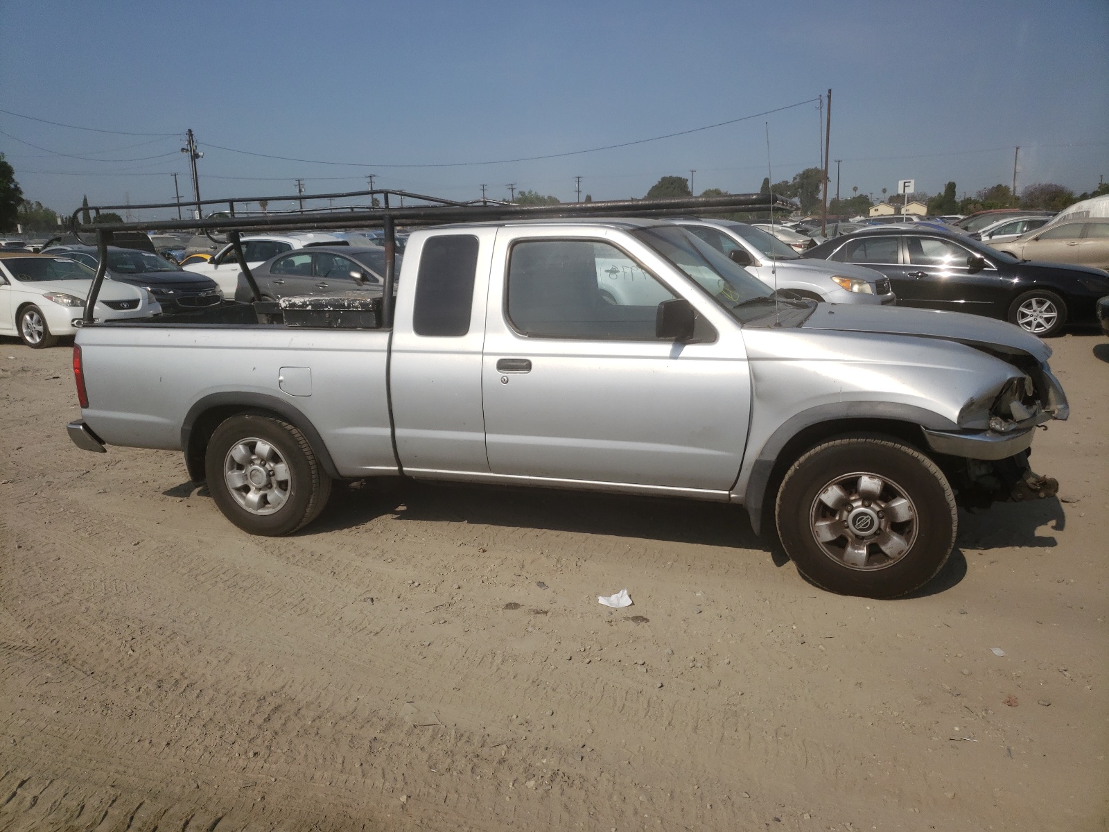 2000 Nissan Frontier King Cab Xe Silver vin: 1N6DD26S4YC334436