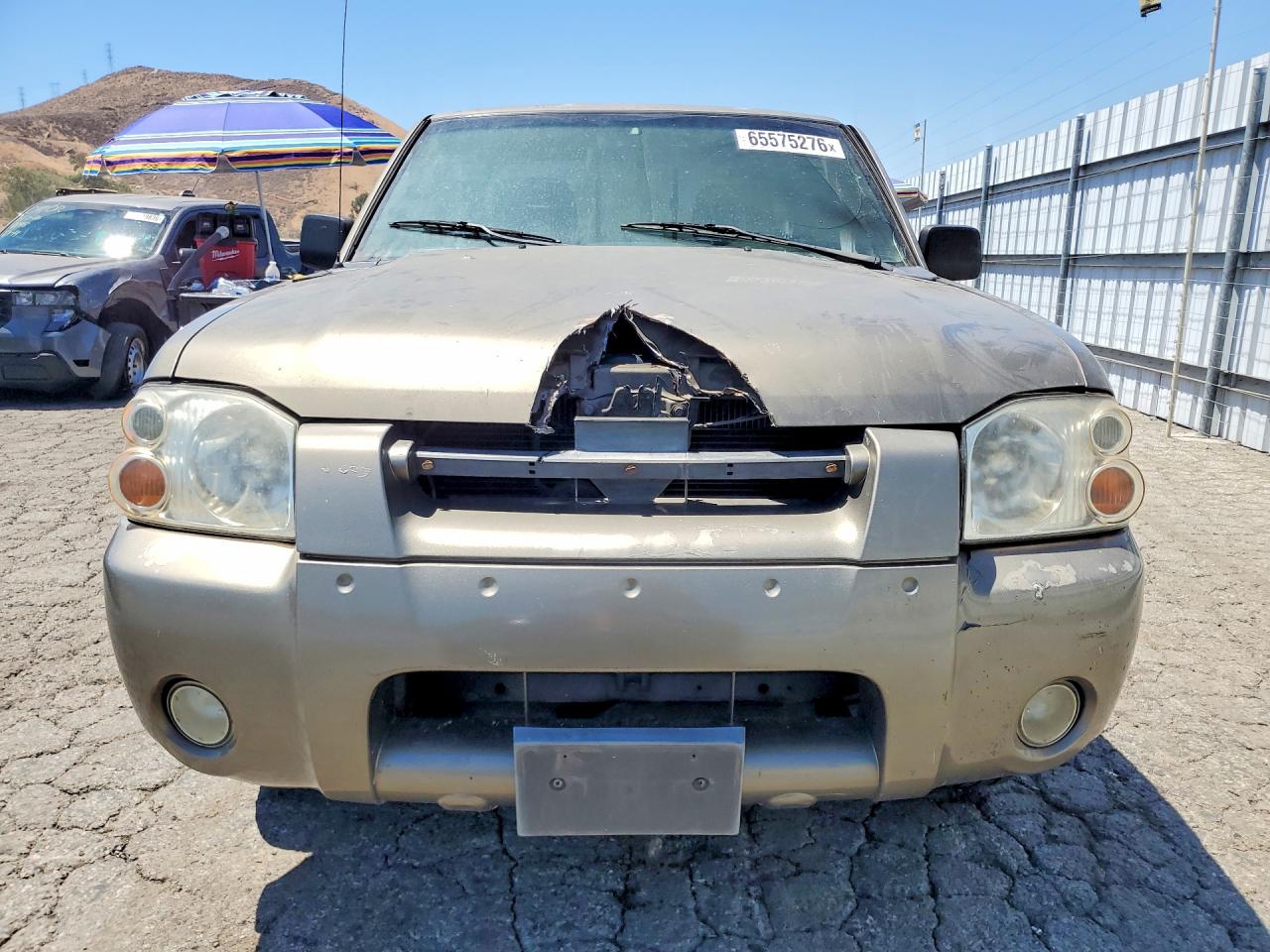 2002 Nissan Frontier Standard Tan vin: 1N6DD26S52C335733