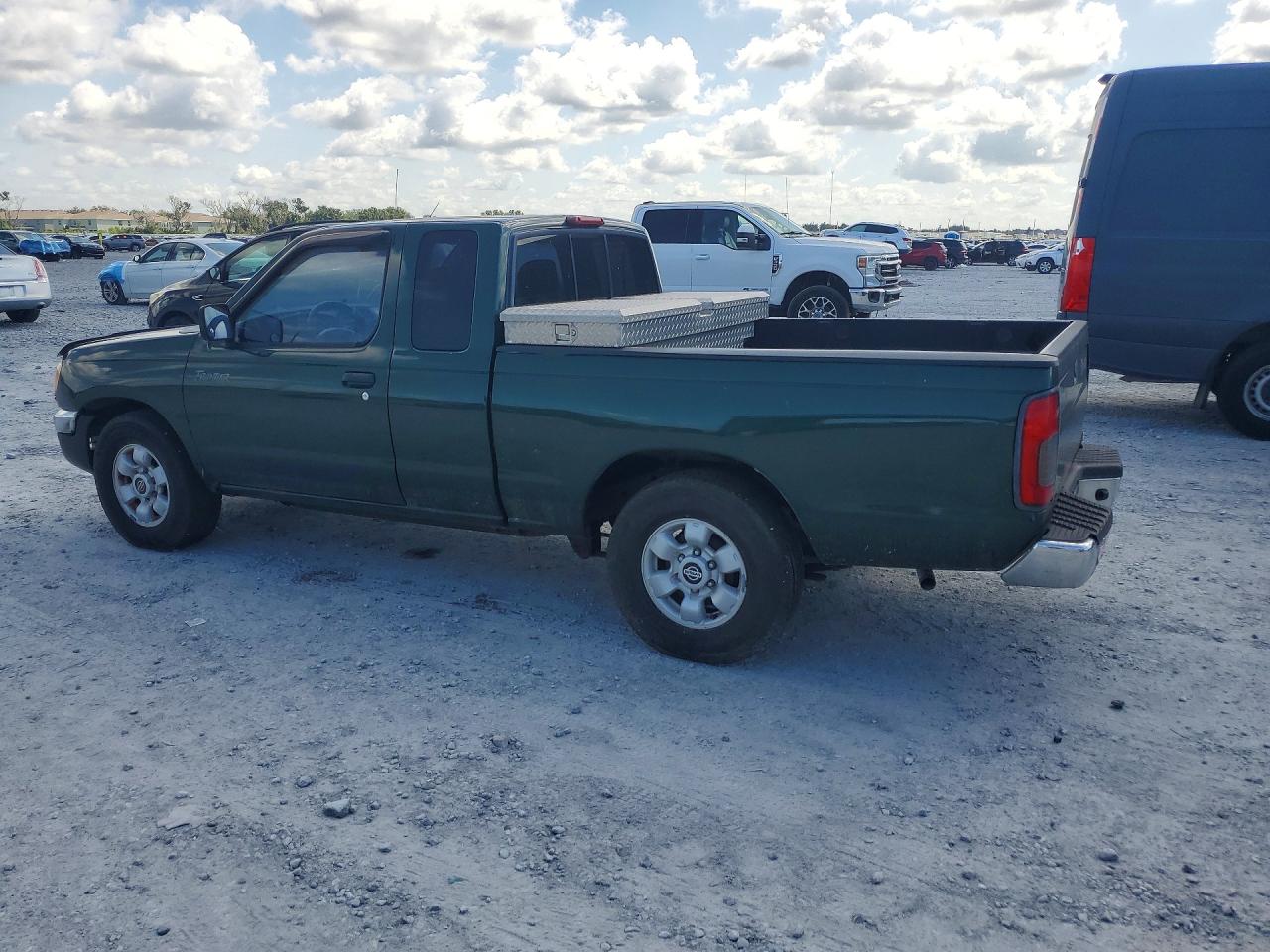 2000 Nissan Frontier Xe Green vin: 1N6DD26S5YC411279