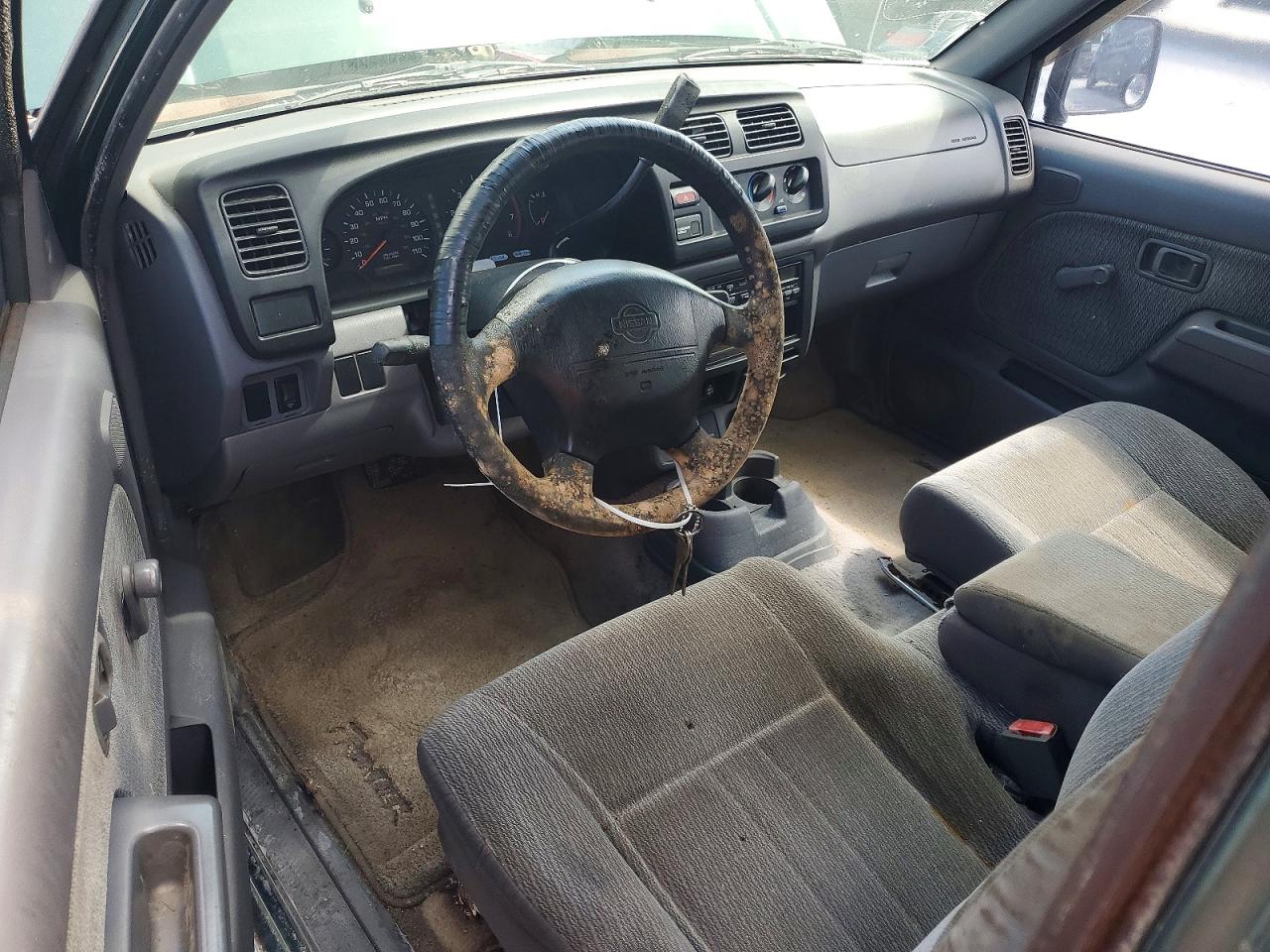 2000 Nissan Frontier Xe Green vin: 1N6DD26S5YC411279