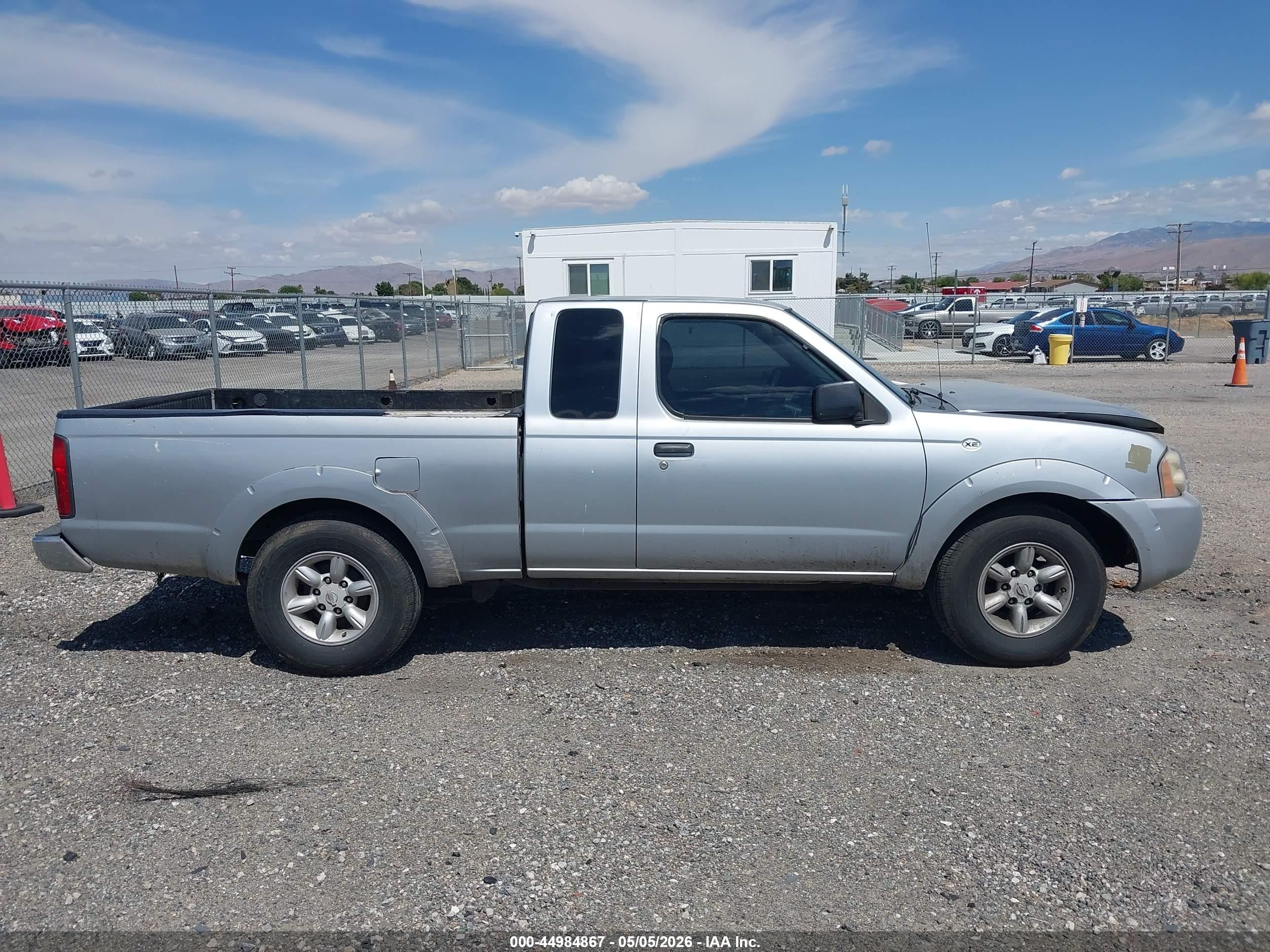 2001 Nissan Frontier Xe Silver vin: 1N6DD26S61C339093