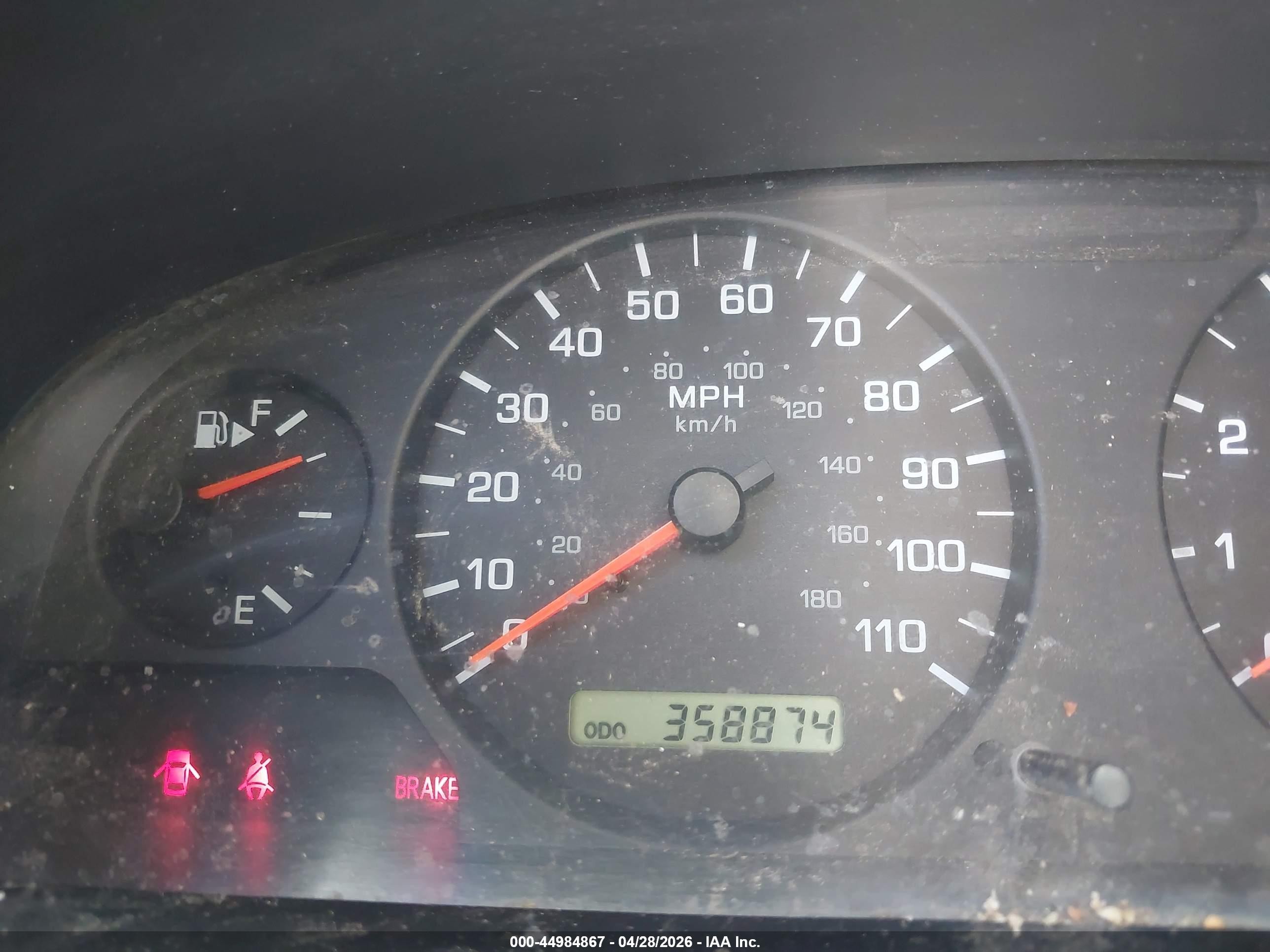 2001 Nissan Frontier Xe Silver vin: 1N6DD26S61C339093