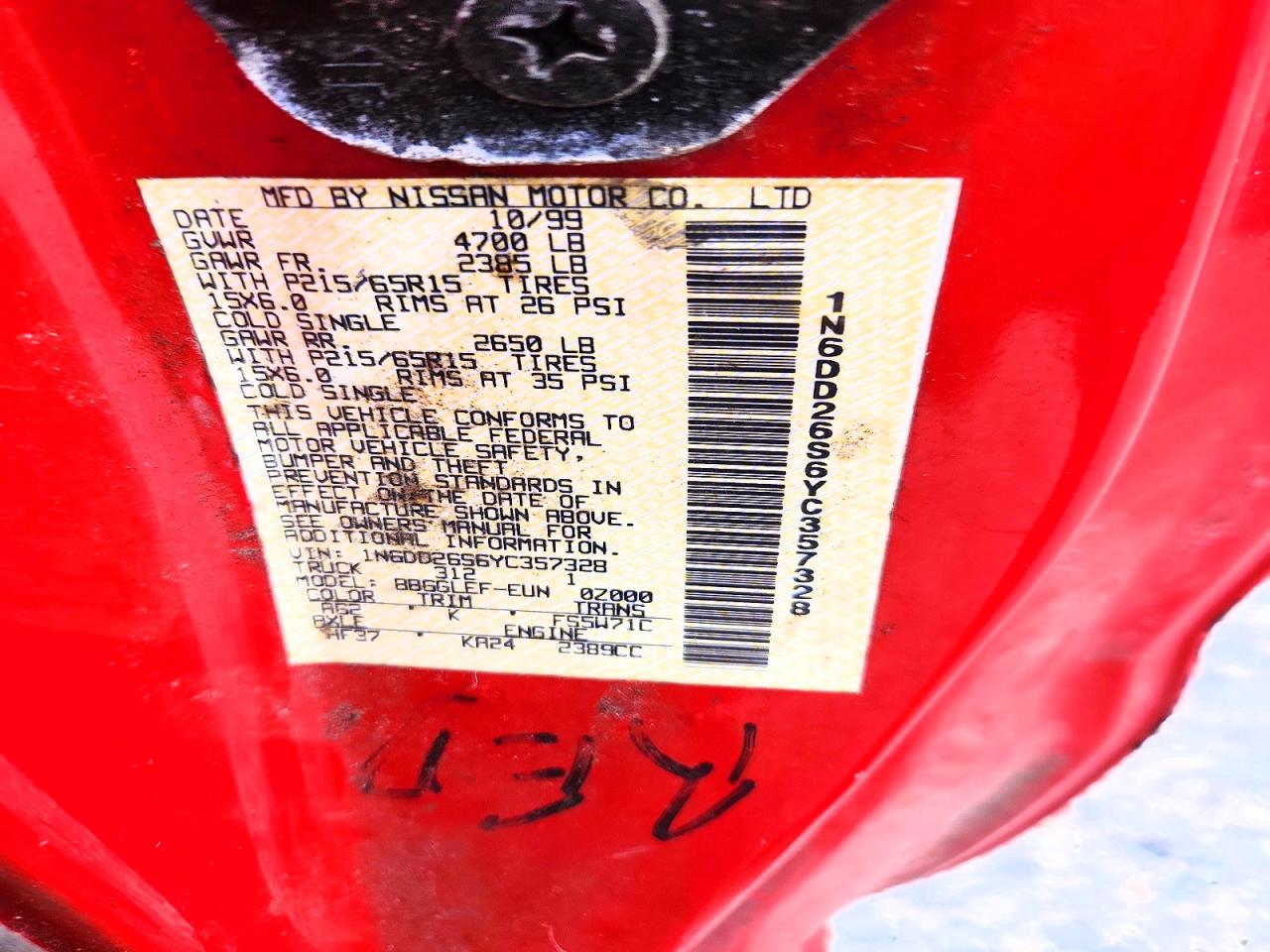 2000 Nissan Frontier Xe Red vin: 1N6DD26S6YC357328