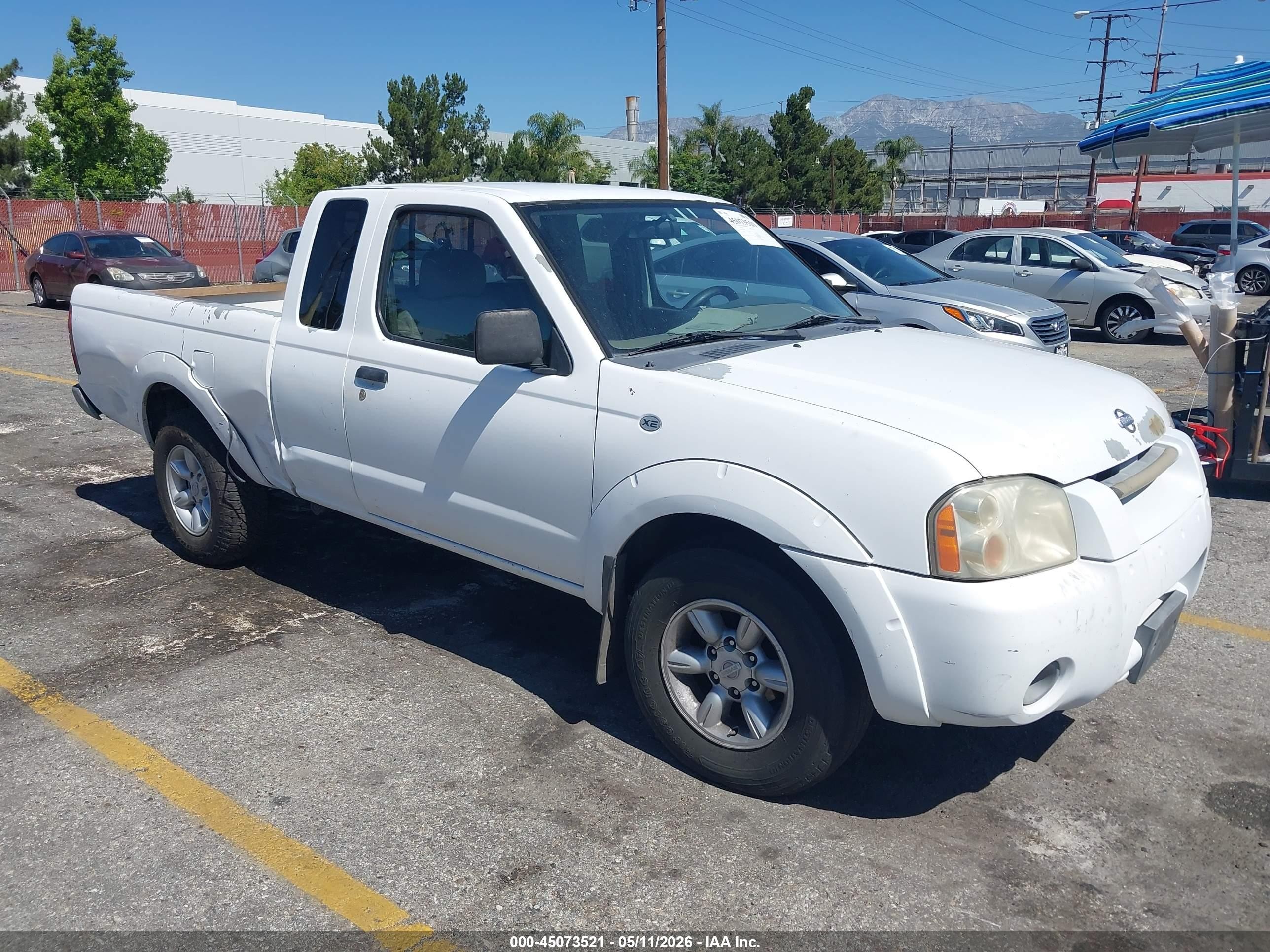 2001 Nissan Frontier Xe White vin: 1N6DD26S71C340611