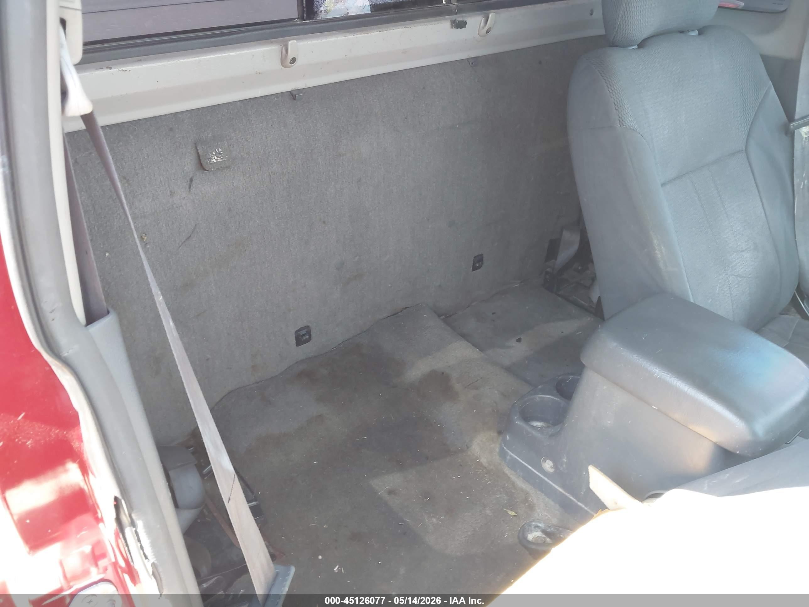 2001 Nissan Frontier Xe Красный vin: 1N6DD26S71C365833