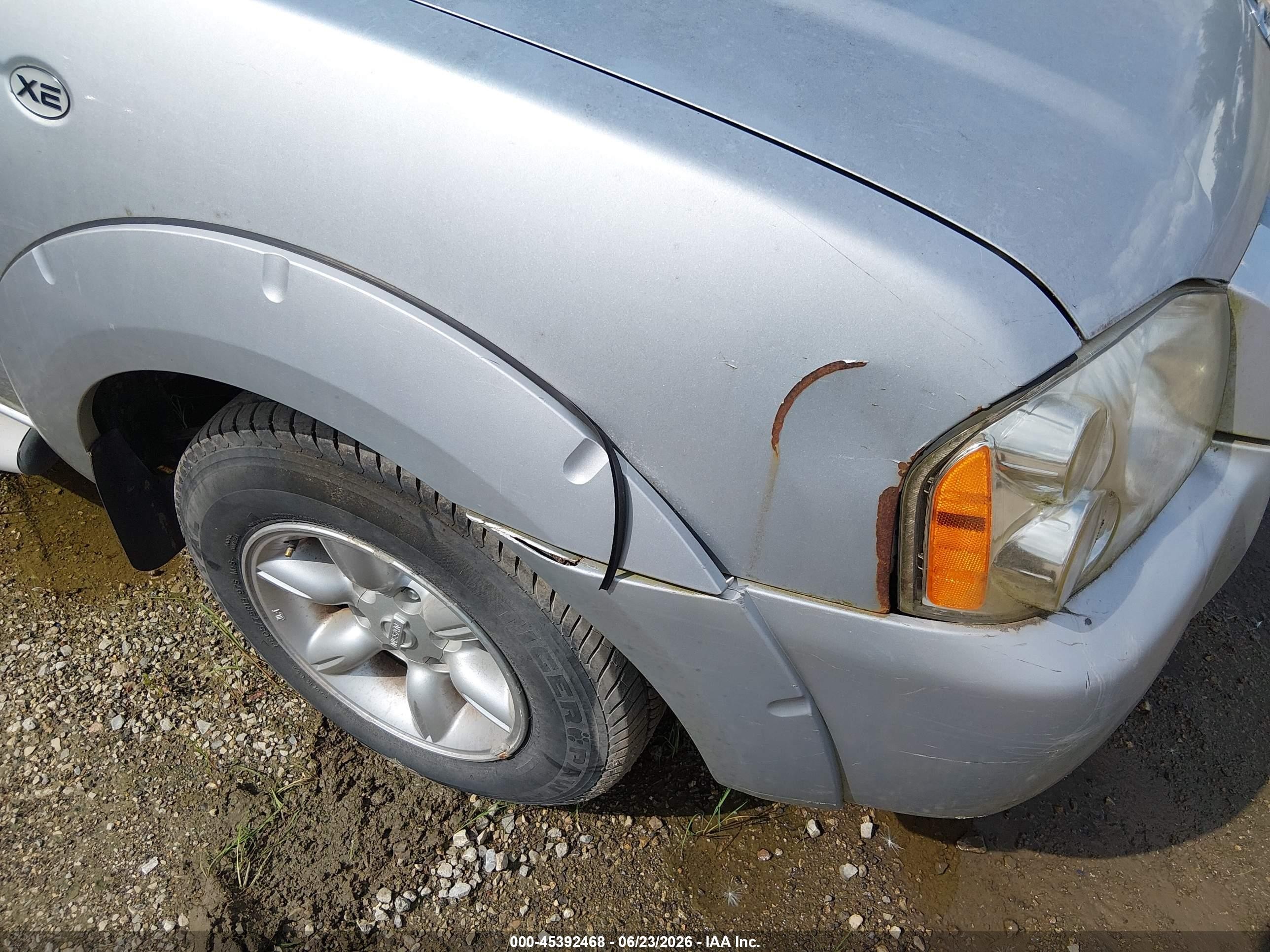 2002 Nissan Frontier Xe Silver vin: 1N6DD26S72C307383