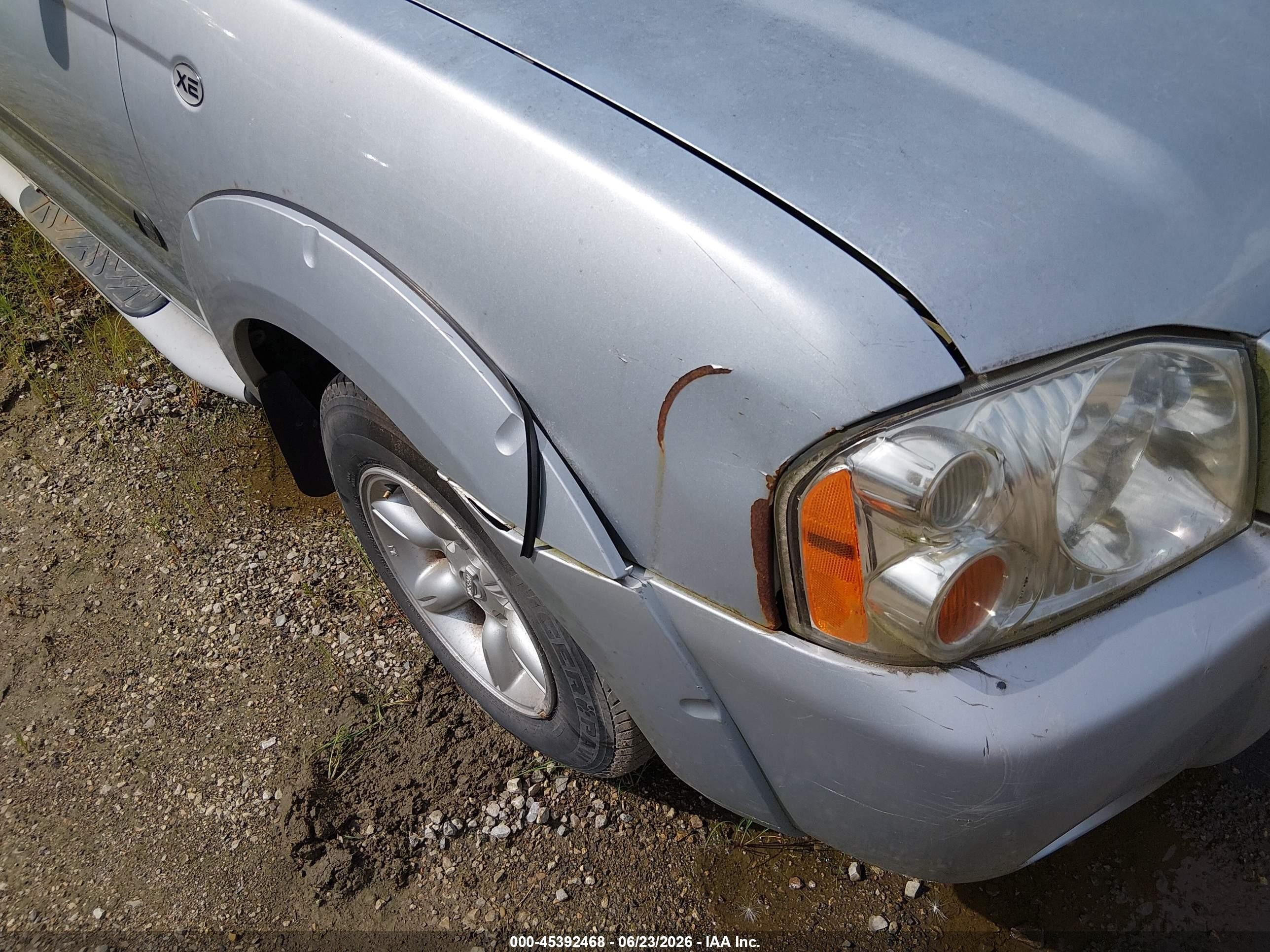 2002 Nissan Frontier Xe Silver vin: 1N6DD26S72C307383