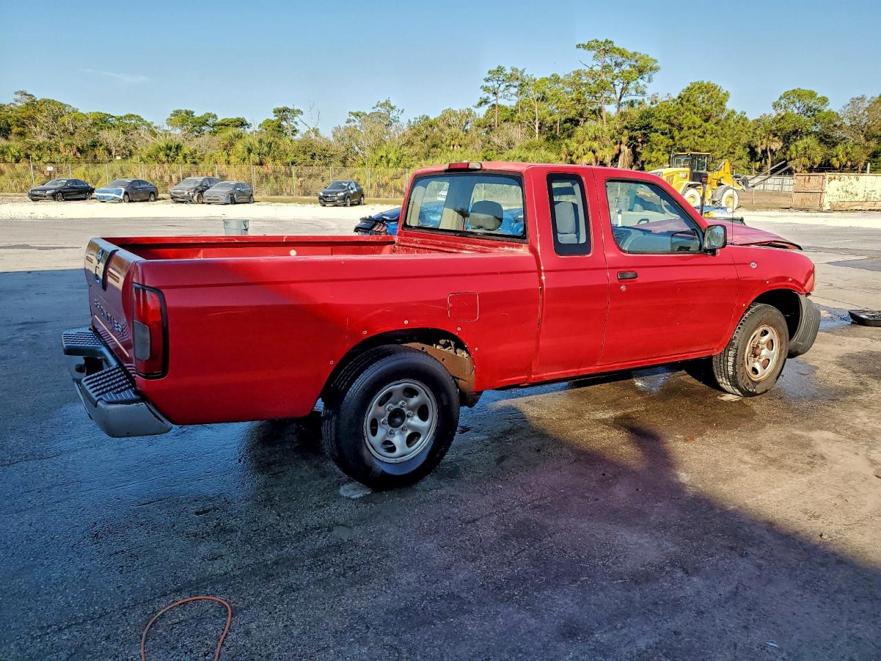 2002 Nissan Frontier Standard Red vin: 1N6DD26S72C374744