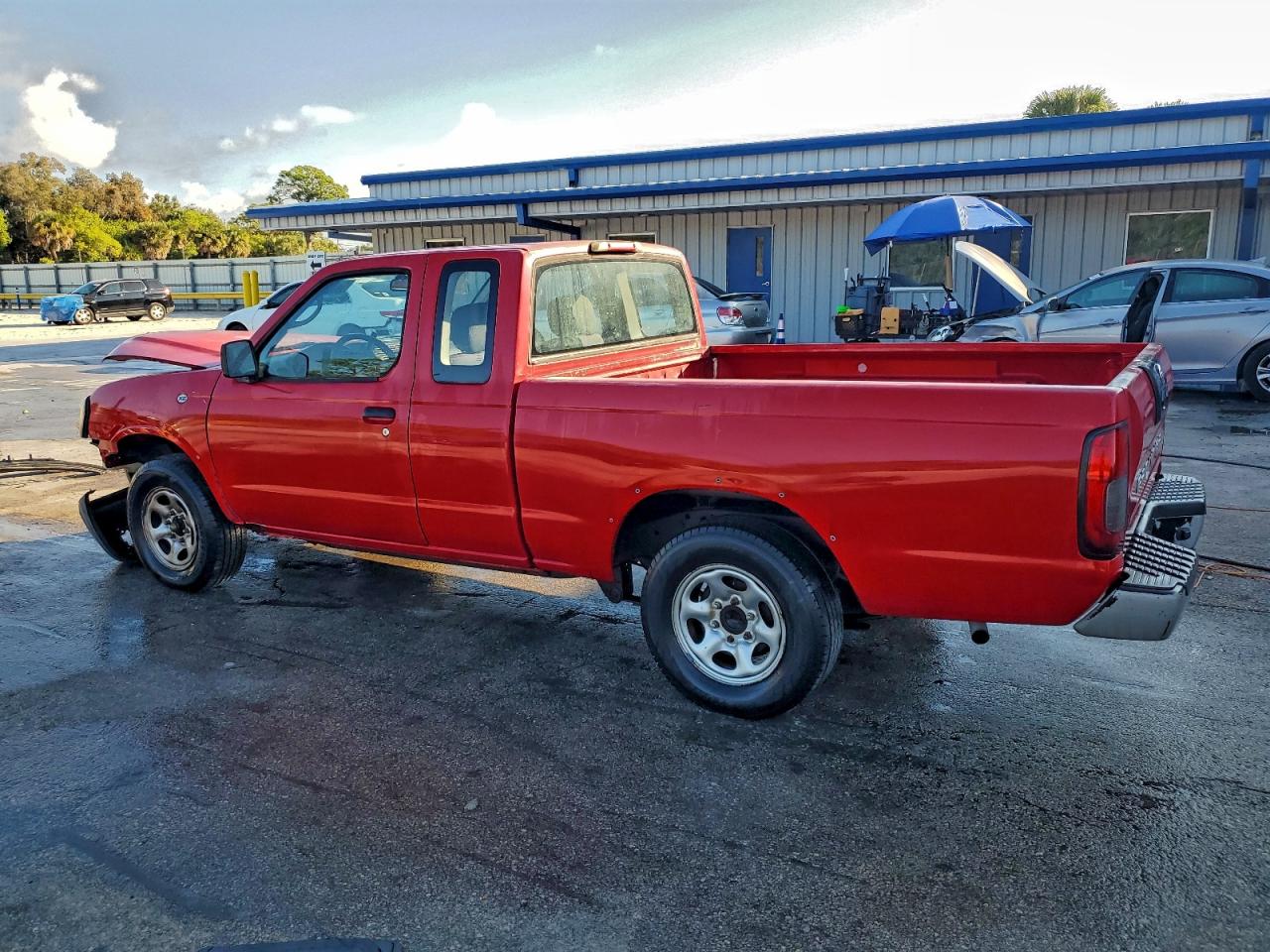 2002 Nissan Frontier Standard Red vin: 1N6DD26S72C374744