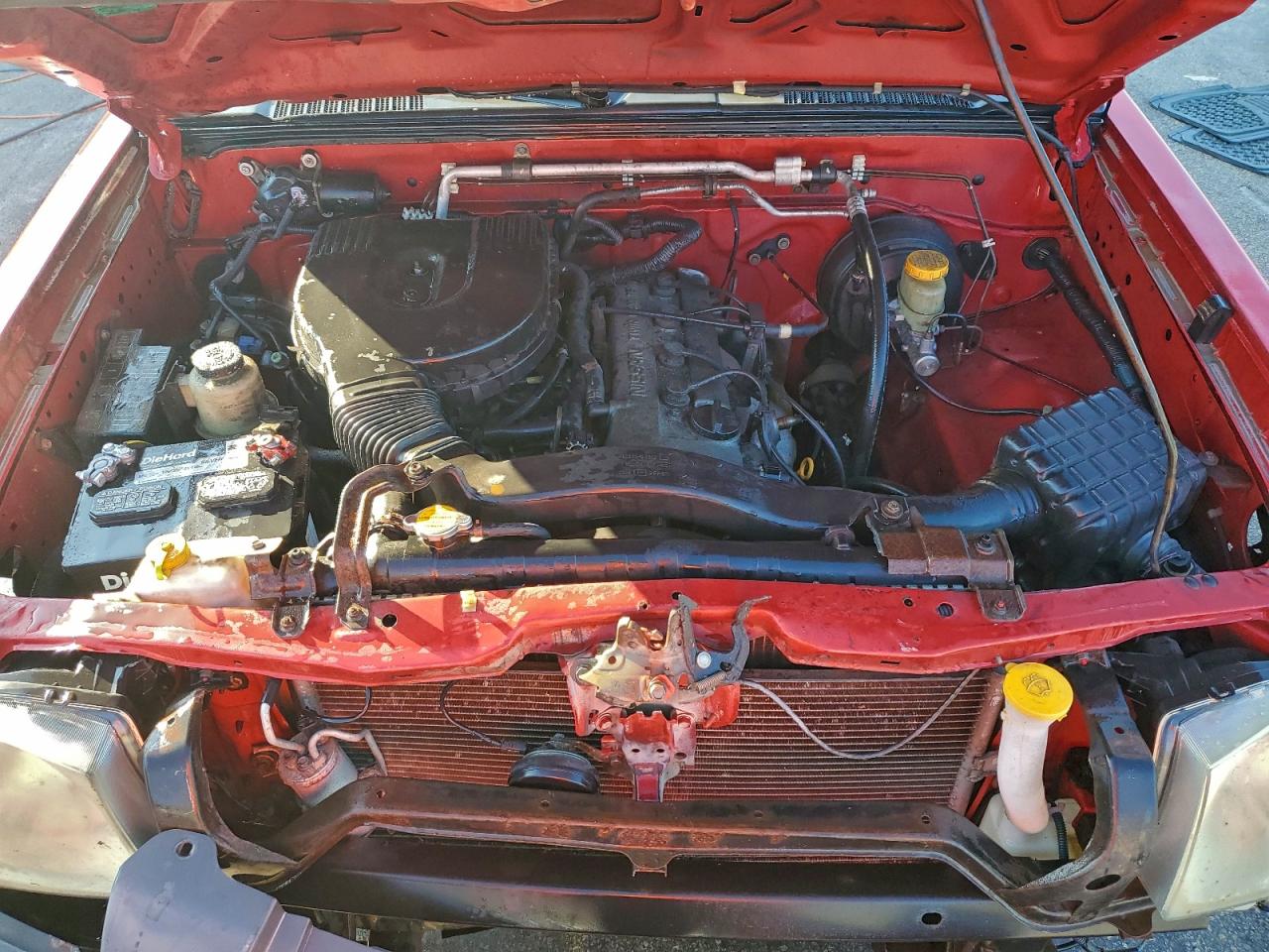 2002 Nissan Frontier Standard Red vin: 1N6DD26S72C374744
