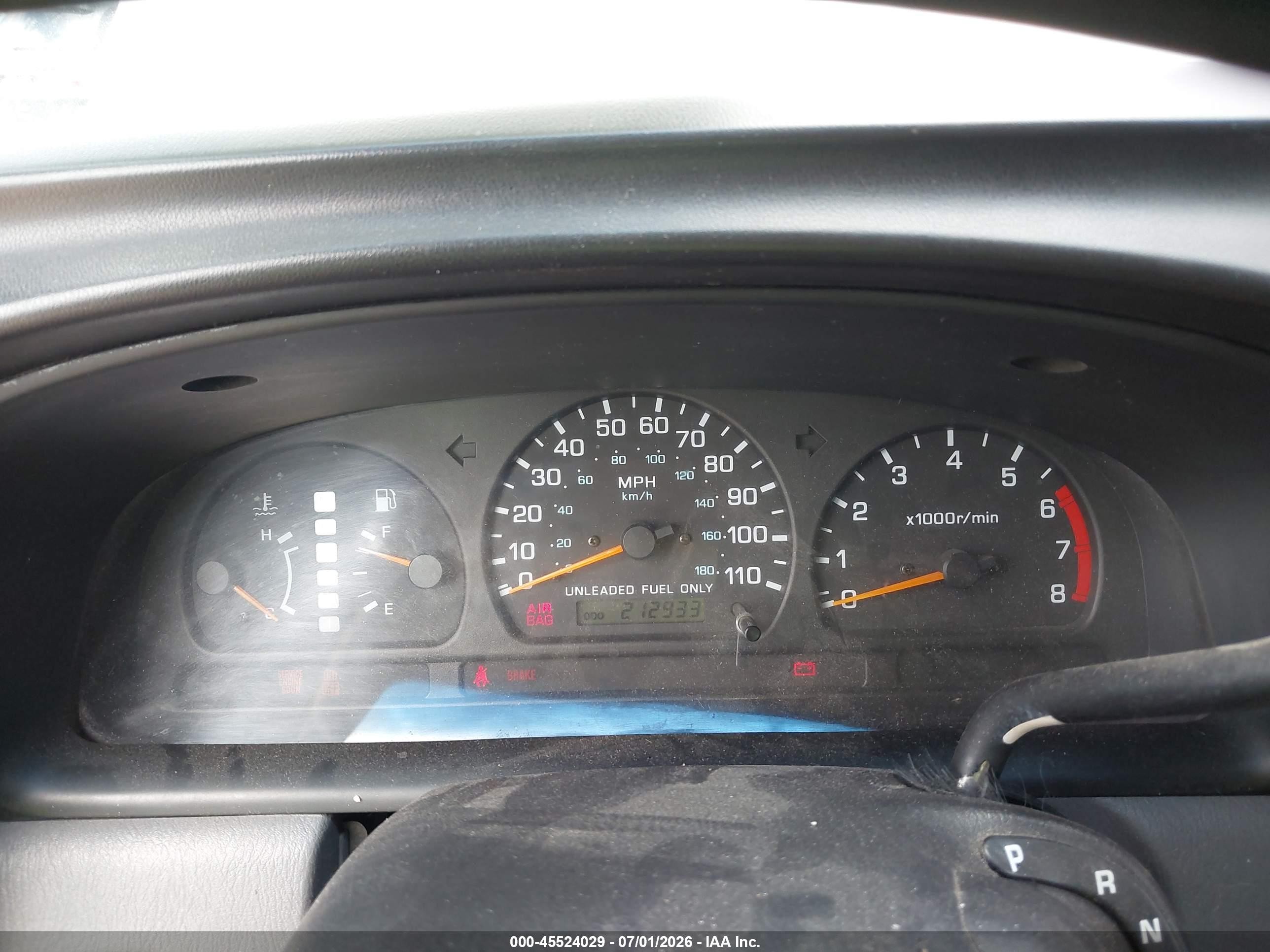 2000 Nissan Frontier Xe Silver vin: 1N6DD26S7YC332602
