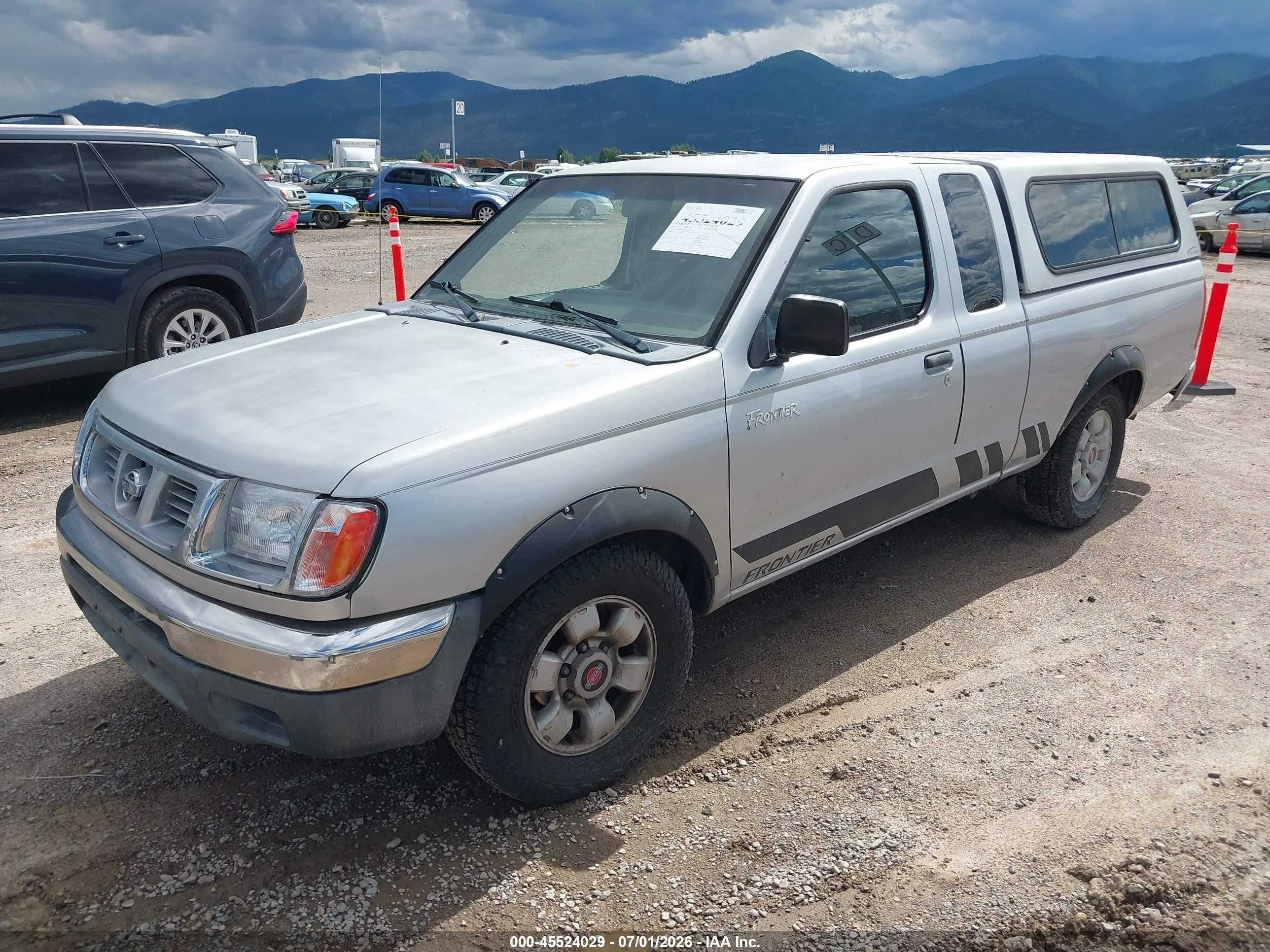 2000 Nissan Frontier Xe Silver vin: 1N6DD26S7YC332602