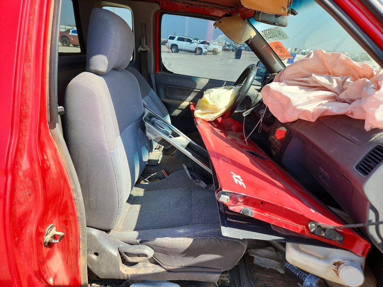 2000 Nissan Frontier Xe Red vin: 1N6DD26S7YC390595