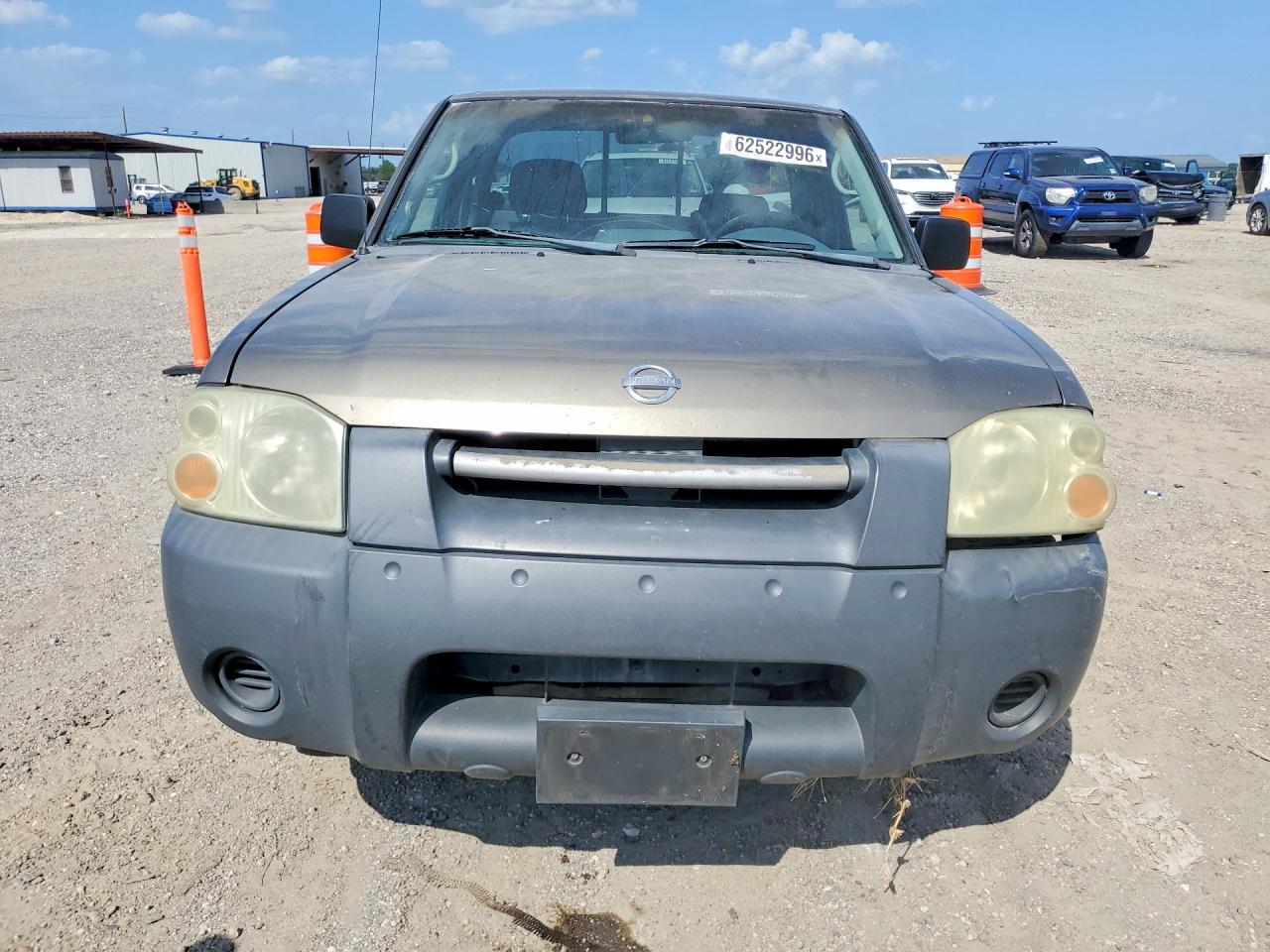 2002 Nissan Frontier King Cab Xe Желто-коричневый vin: 1N6DD26S82C366734