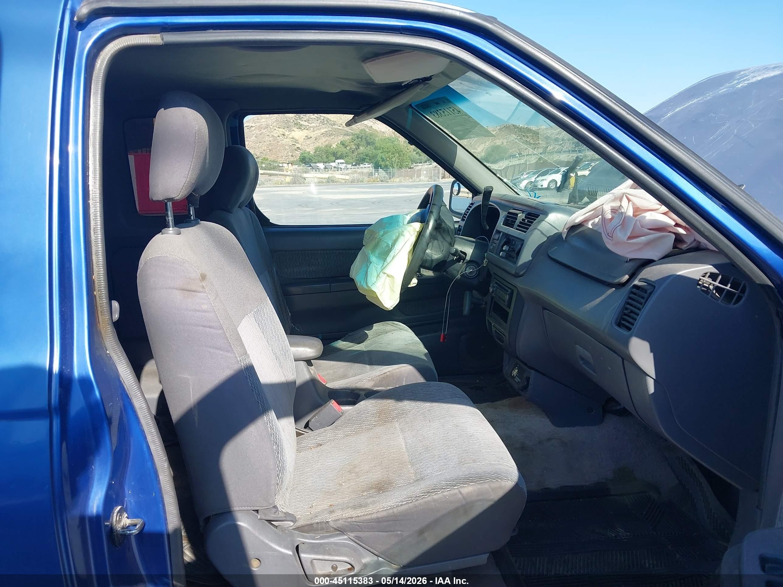 1998 Nissan Frontier   Blue vin: 1N6DD26S8WC369459