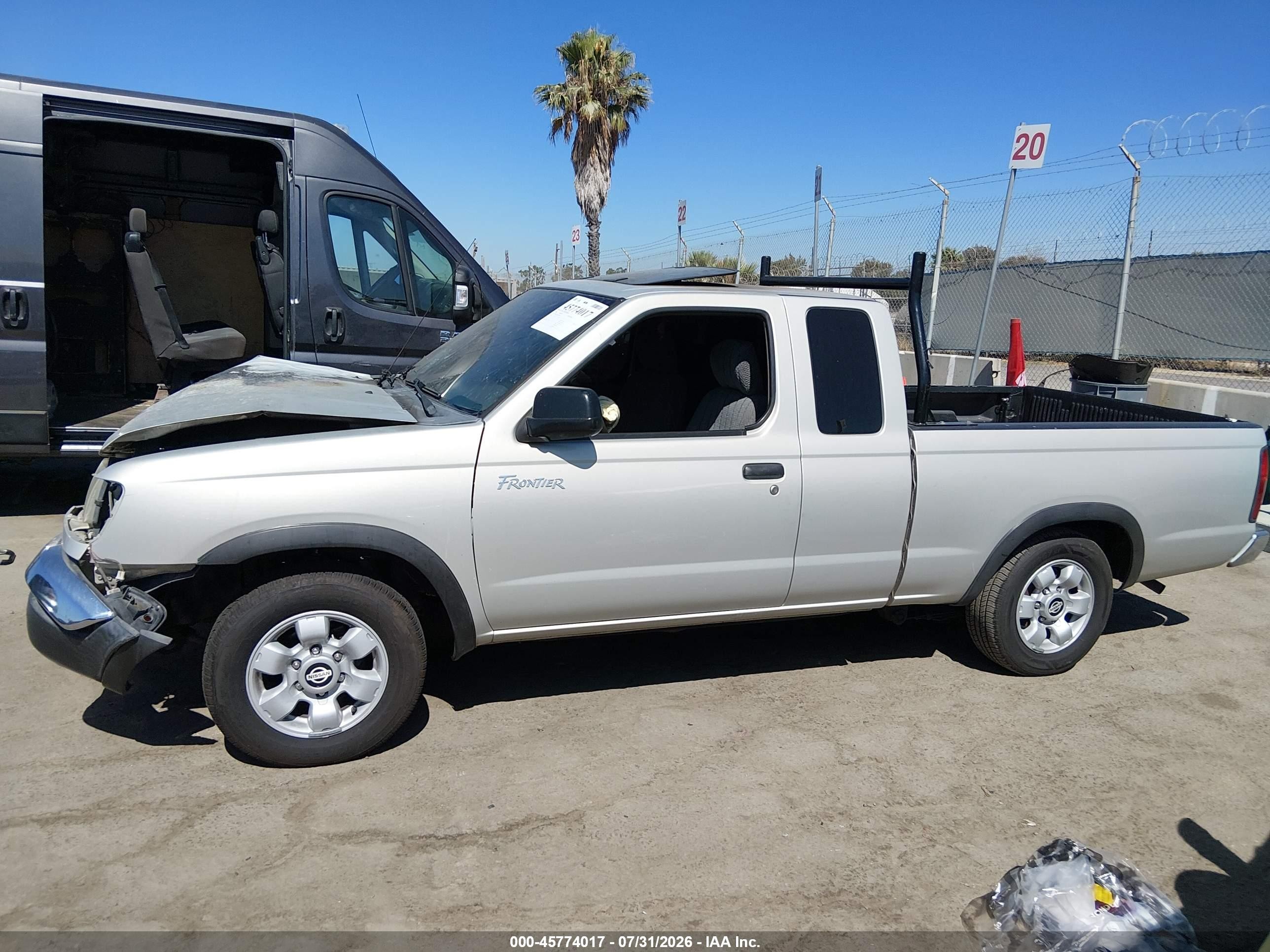 1999 Nissan Frontier Se/xe Gray vin: 1N6DD26S8XC309604