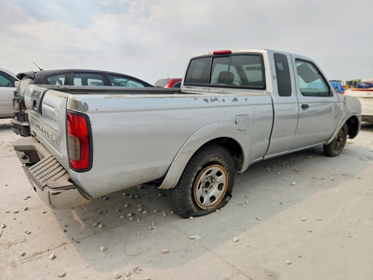 2001 Nissan Frontier King Cab Xe Silver vin: 1N6DD26S91C330677