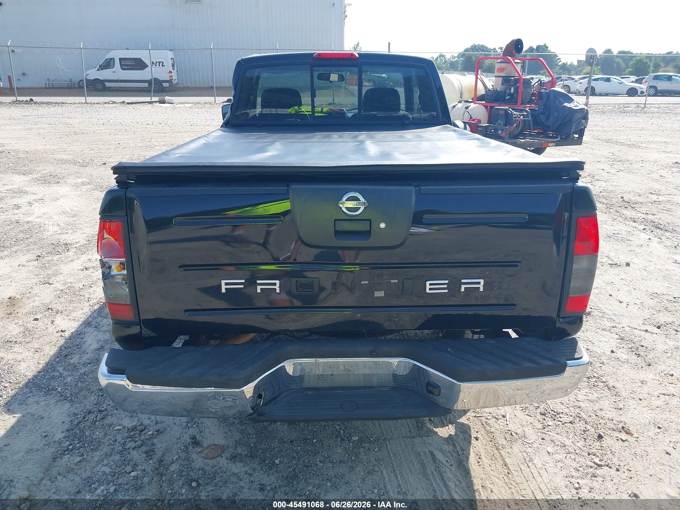 2001 Nissan Frontier Xe Black vin: 1N6DD26S91C389597