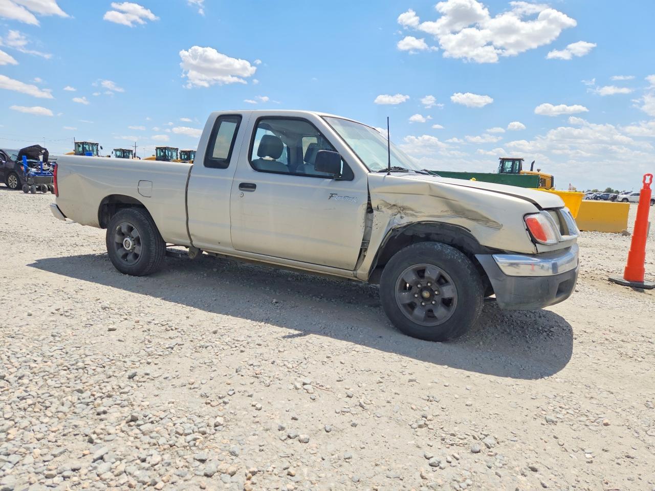 1998 Nissan Frontier King Cab Xe/king Cab Se Silver vin: 1N6DD26S9WC367168