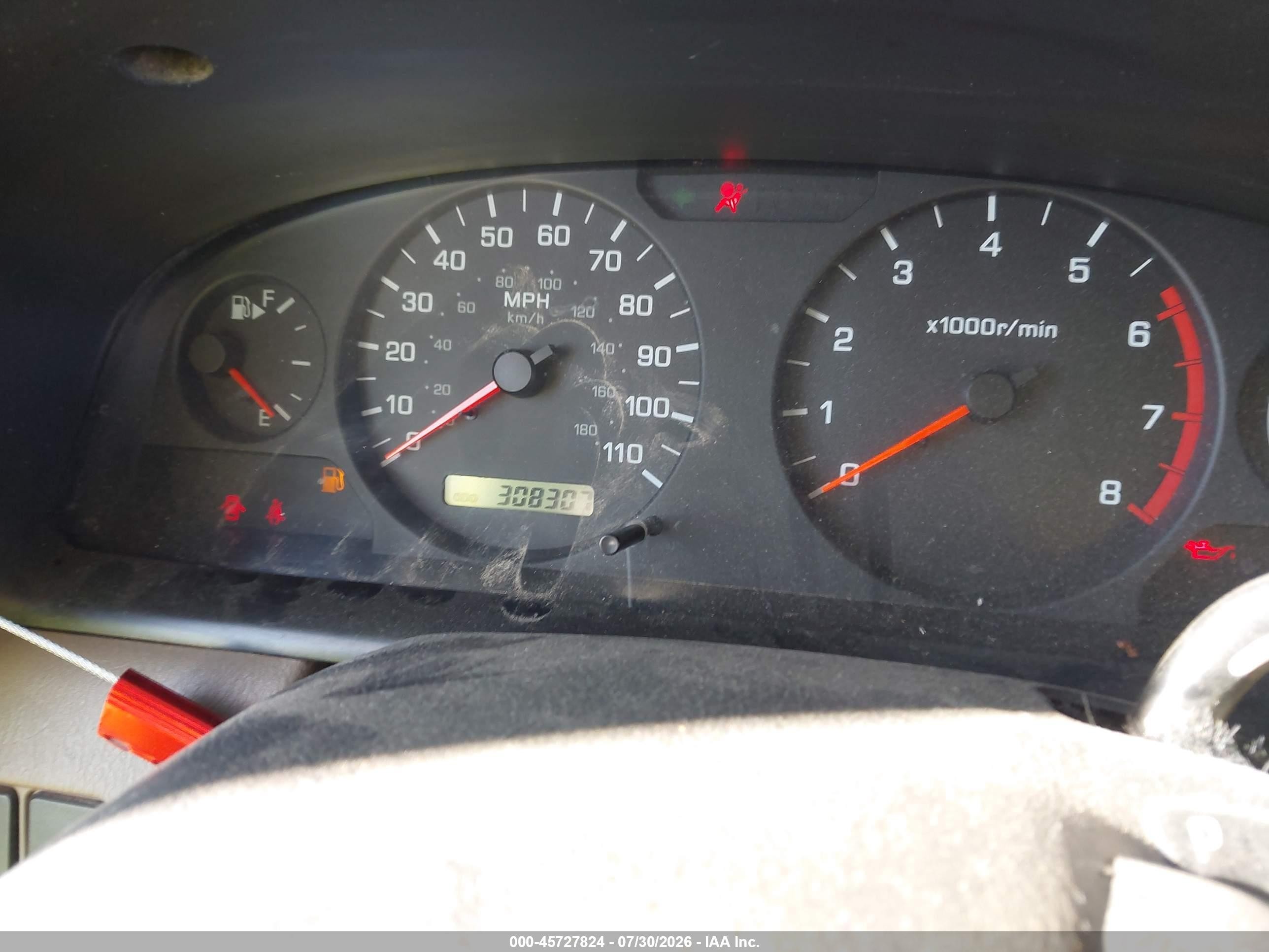 2001 Nissan Frontier Xe White vin: 1N6DD26SX1C350565