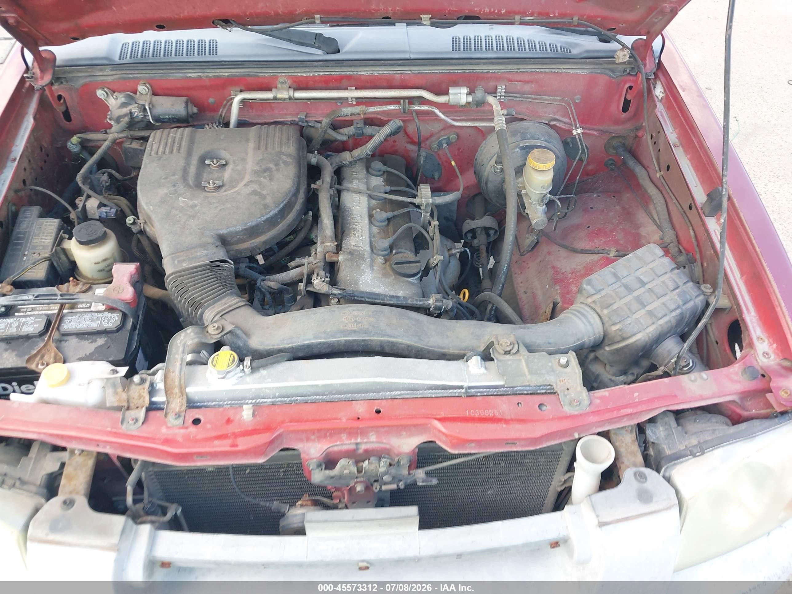 2001 Nissan Frontier Xe Burgundy vin: 1N6DD26SX1C398261