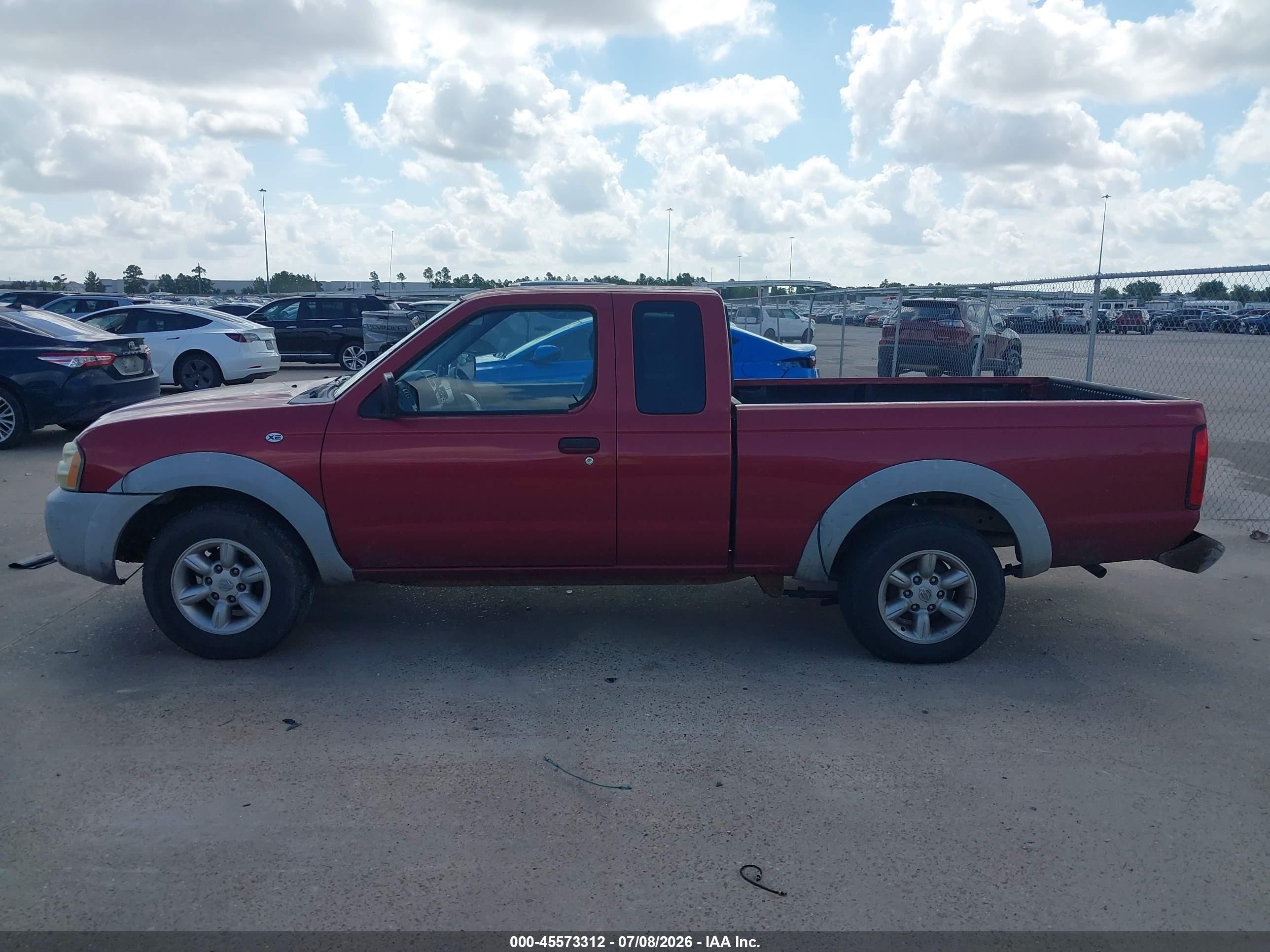 2001 Nissan Frontier Xe Burgundy vin: 1N6DD26SX1C398261