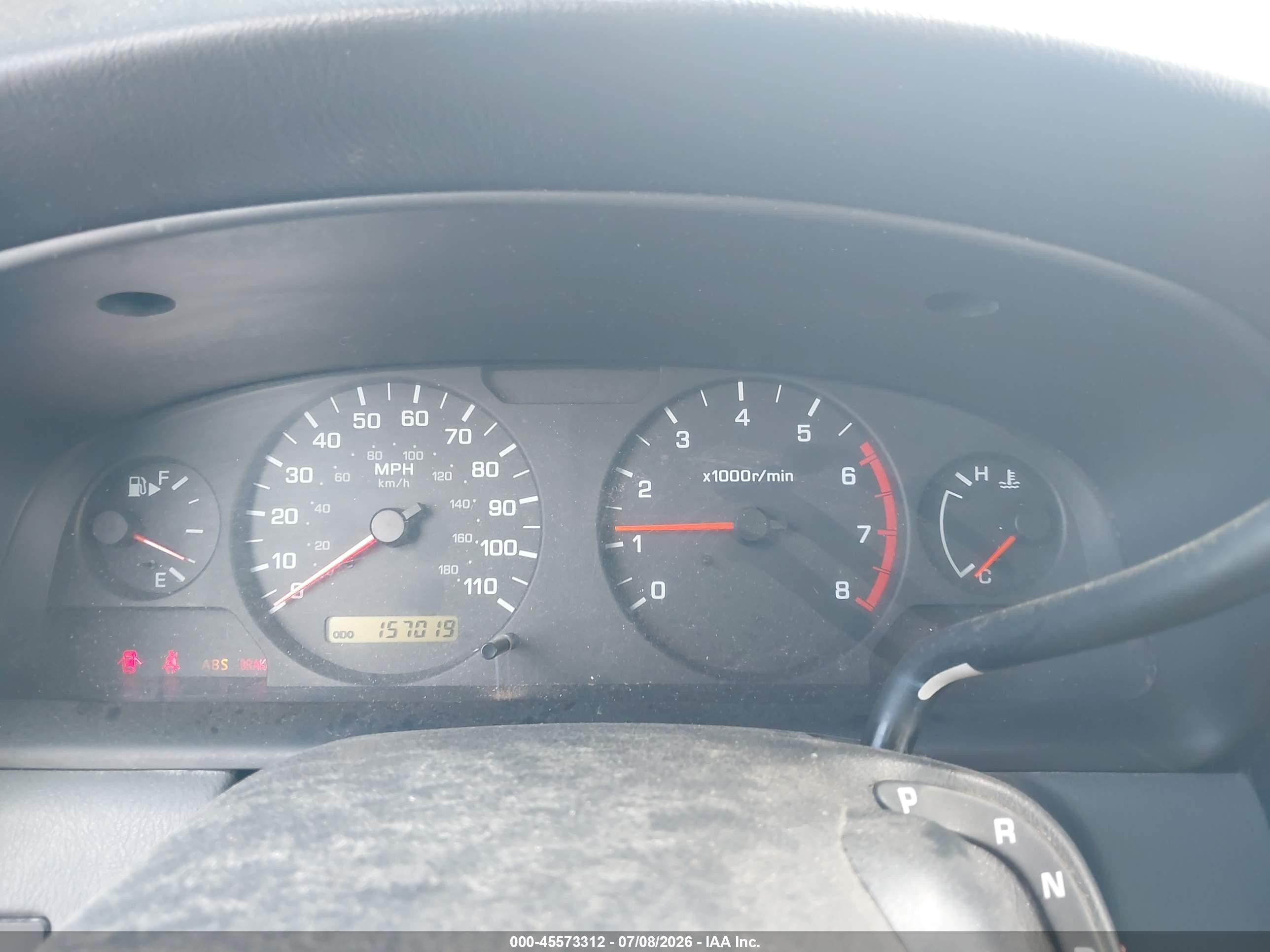 2001 Nissan Frontier Xe Burgundy vin: 1N6DD26SX1C398261