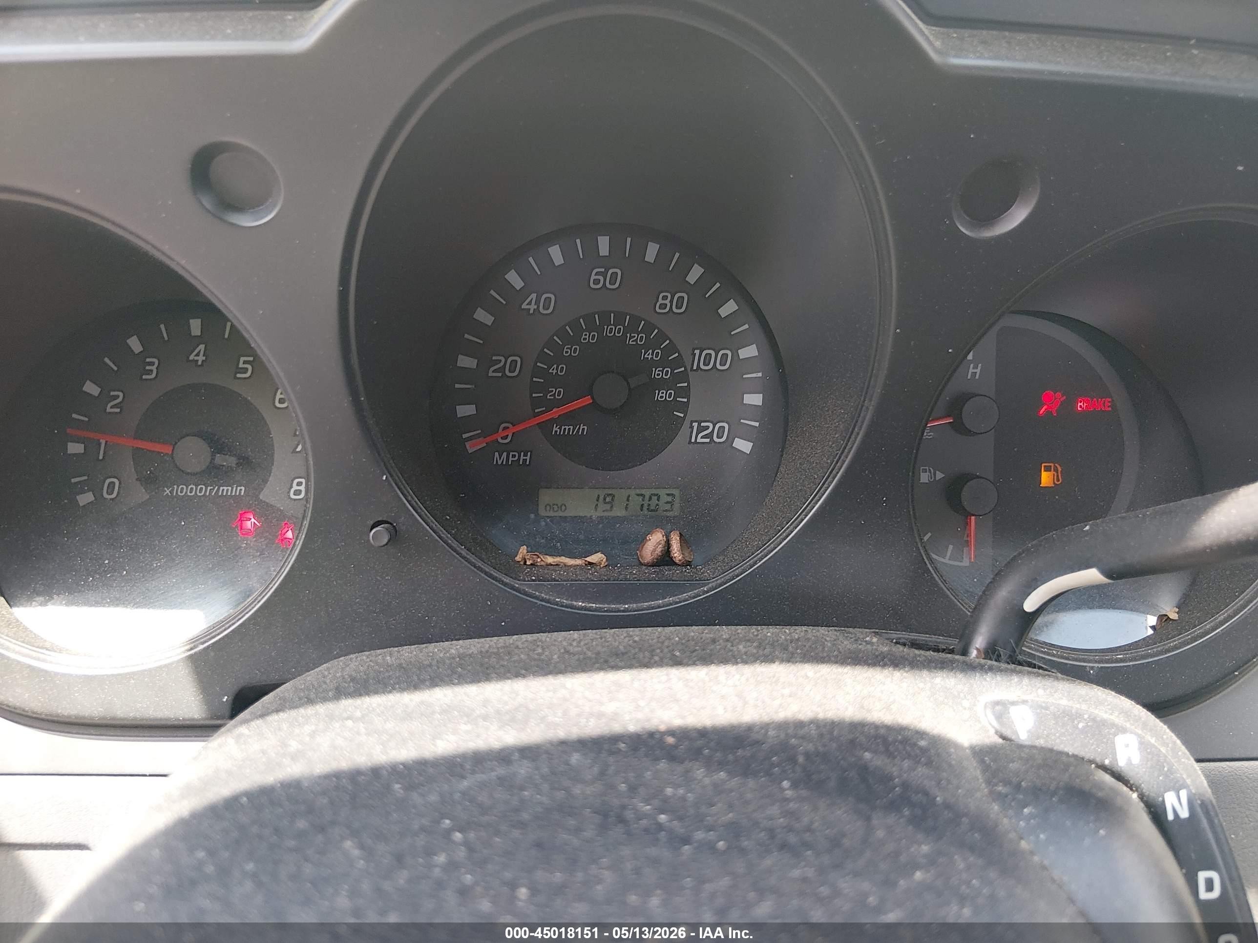 2002 Nissan Frontier Xe Белый vin: 1N6DD26SX2C314361