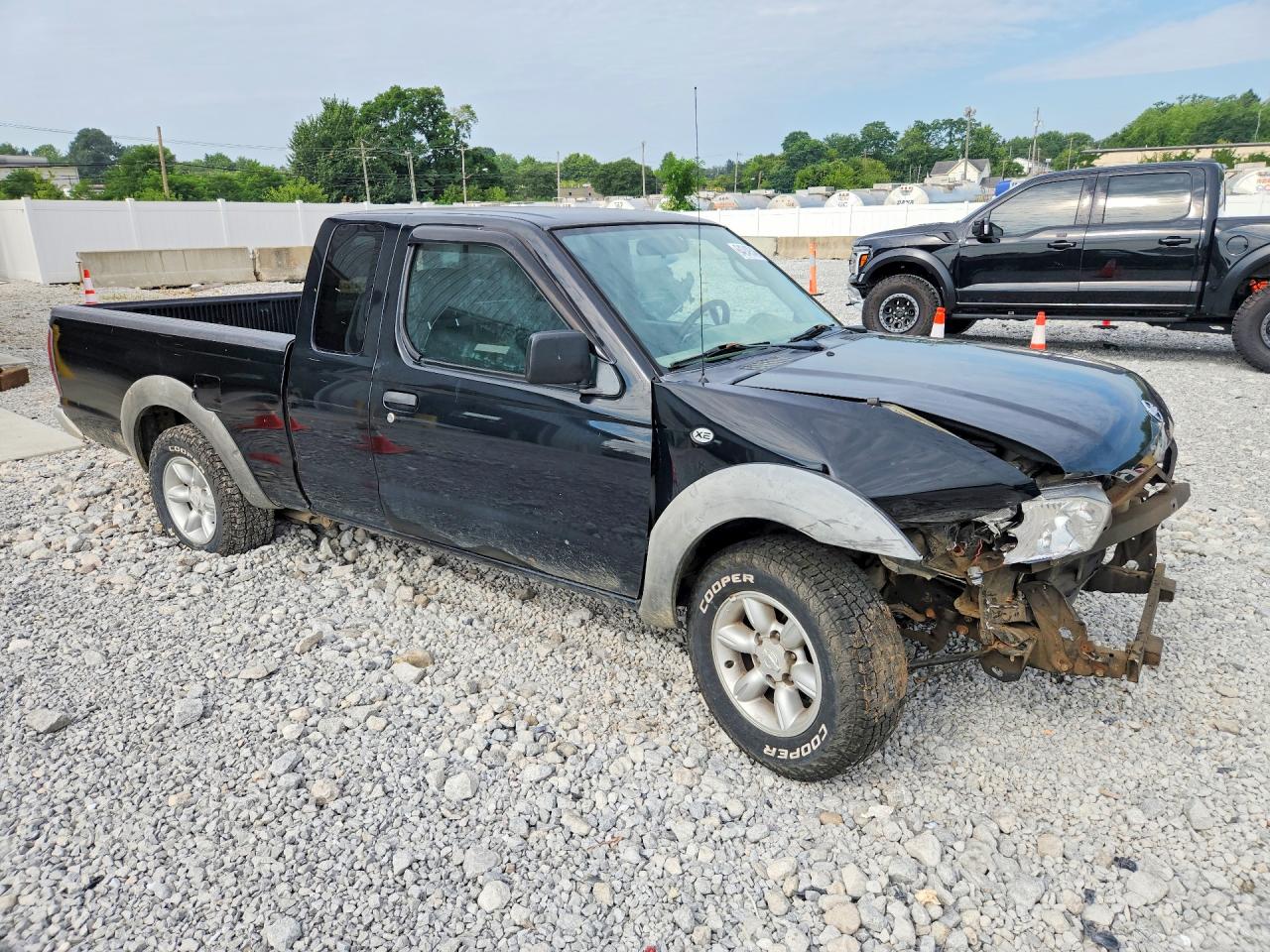 2002 Nissan Frontier Standard Black vin: 1N6DD26SX2C377198