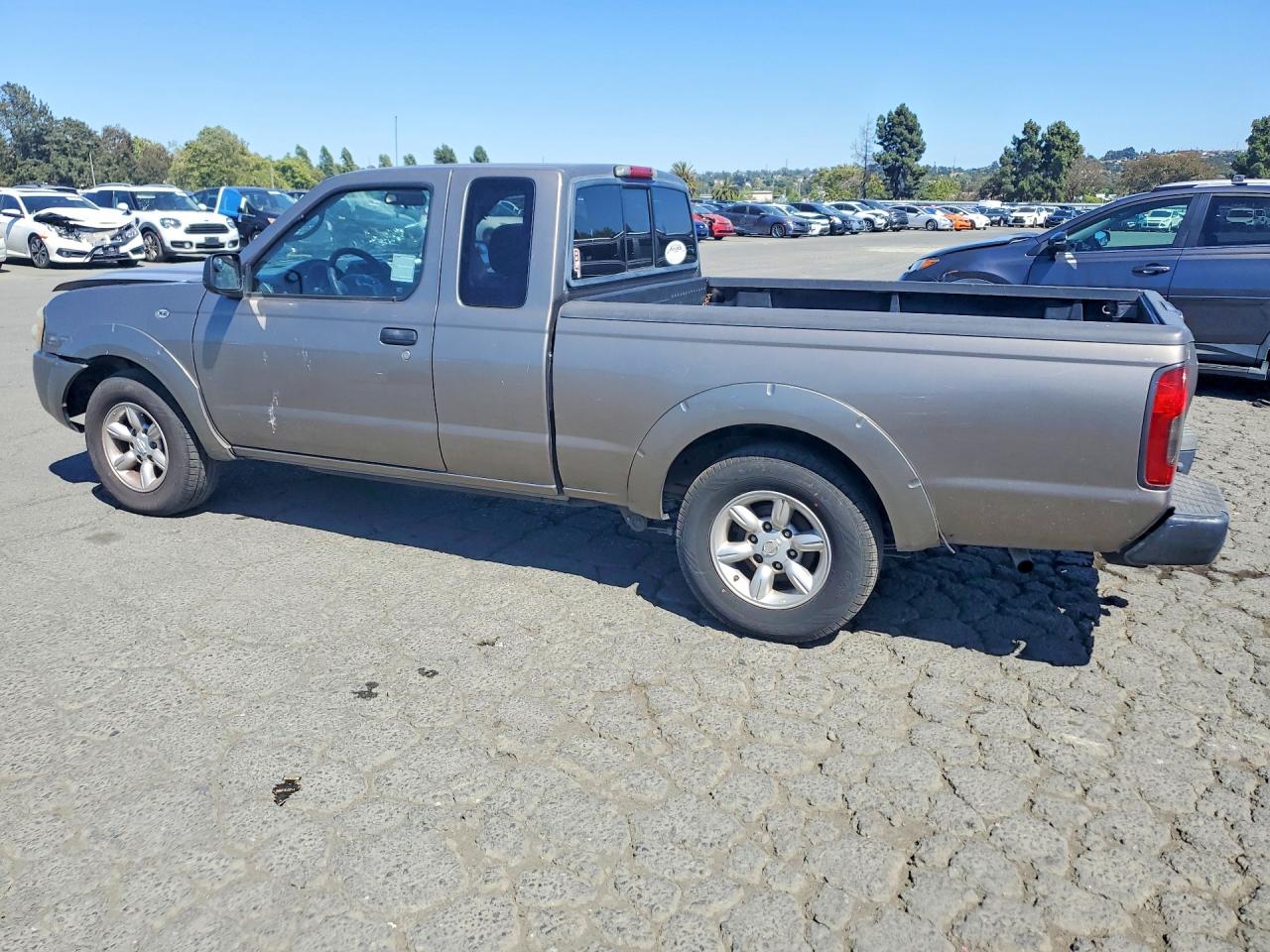 2004 Nissan Frontier King Cab Xe Silver vin: 1N6DD26T14C407068
