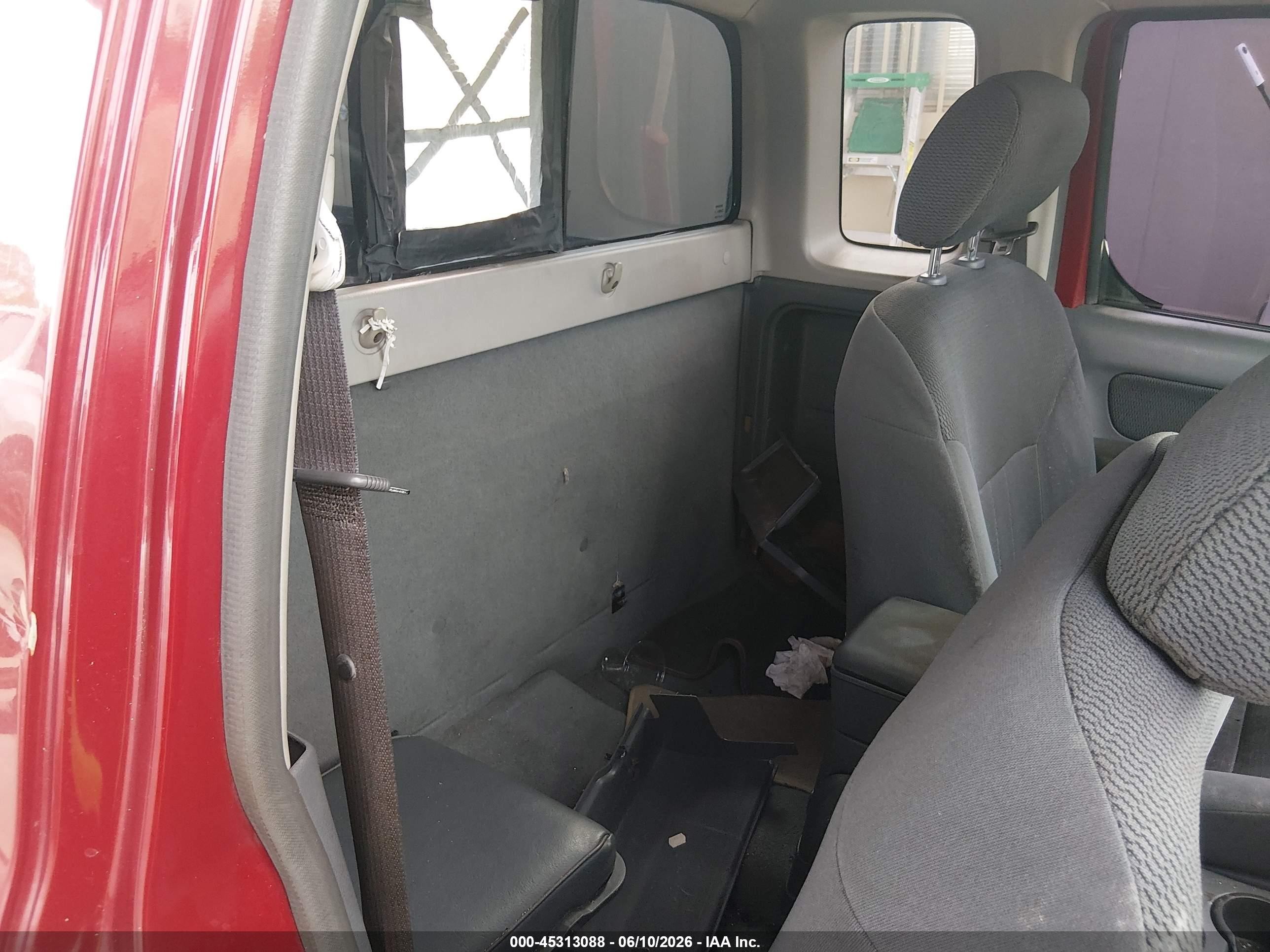 2004 Nissan Frontier Xe Красный vin: 1N6DD26T34C435714