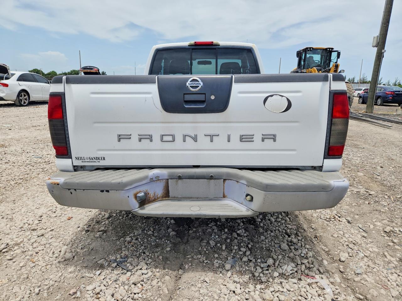 2004 Nissan Frontier King Cab Xe White vin: 1N6DD26T64C407485