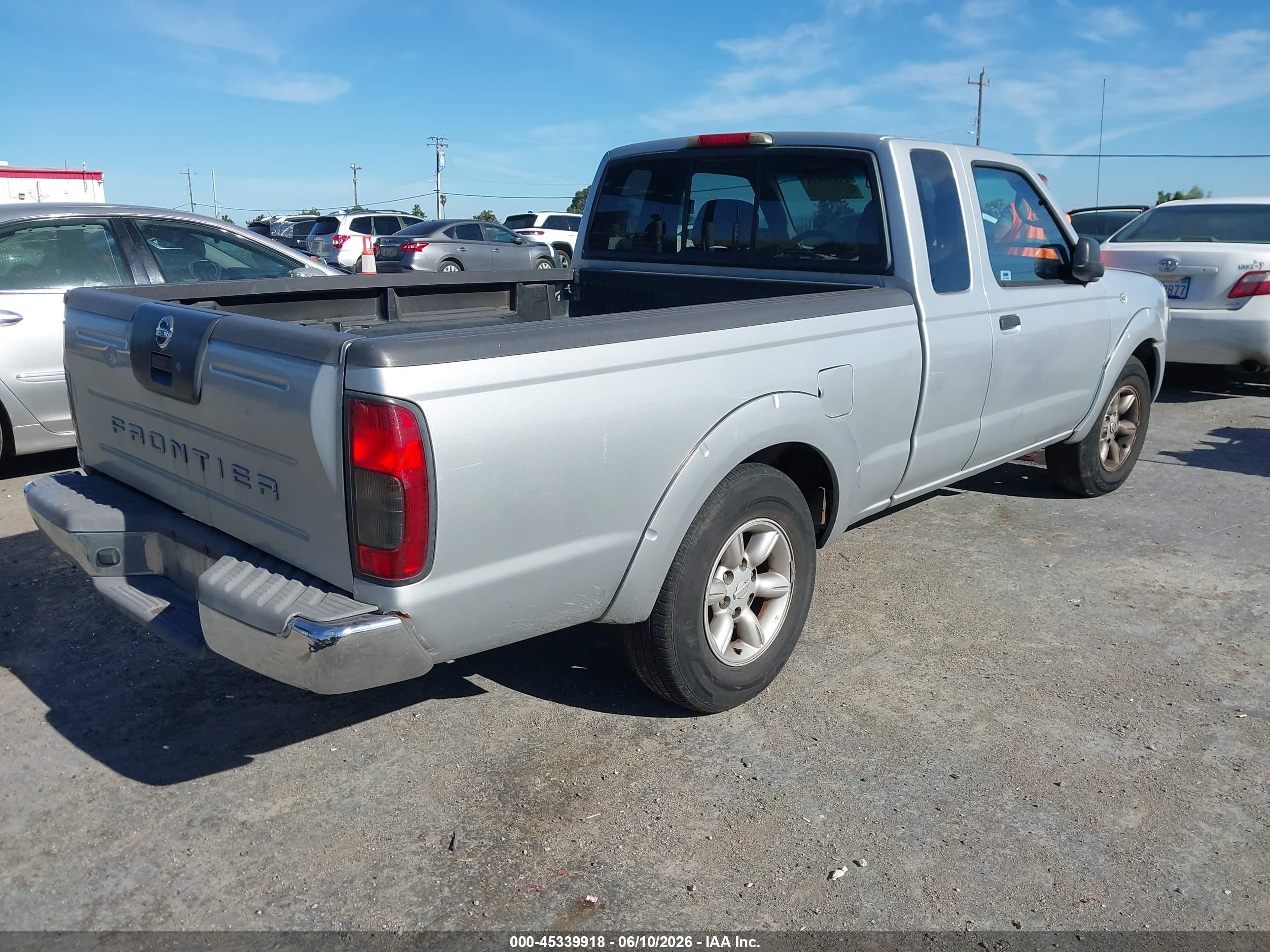2004 Nissan Frontier Xe Silver vin: 1N6DD26T64C453656