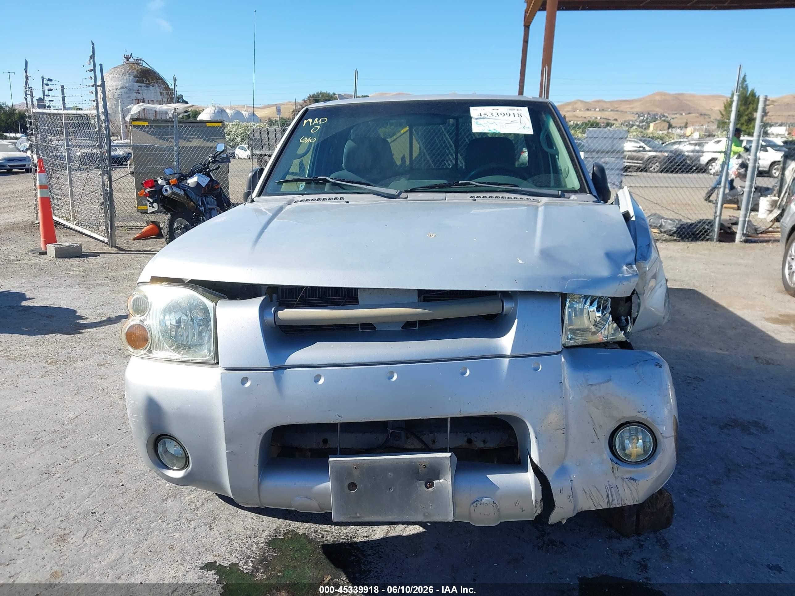 2004 Nissan Frontier Xe Silver vin: 1N6DD26T64C453656