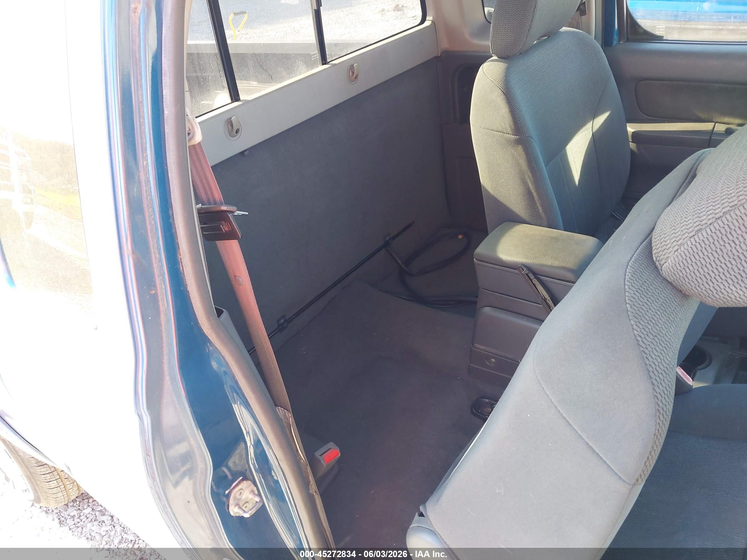 2003 Nissan Frontier Xe Синий vin: 1N6DD26T73C442065