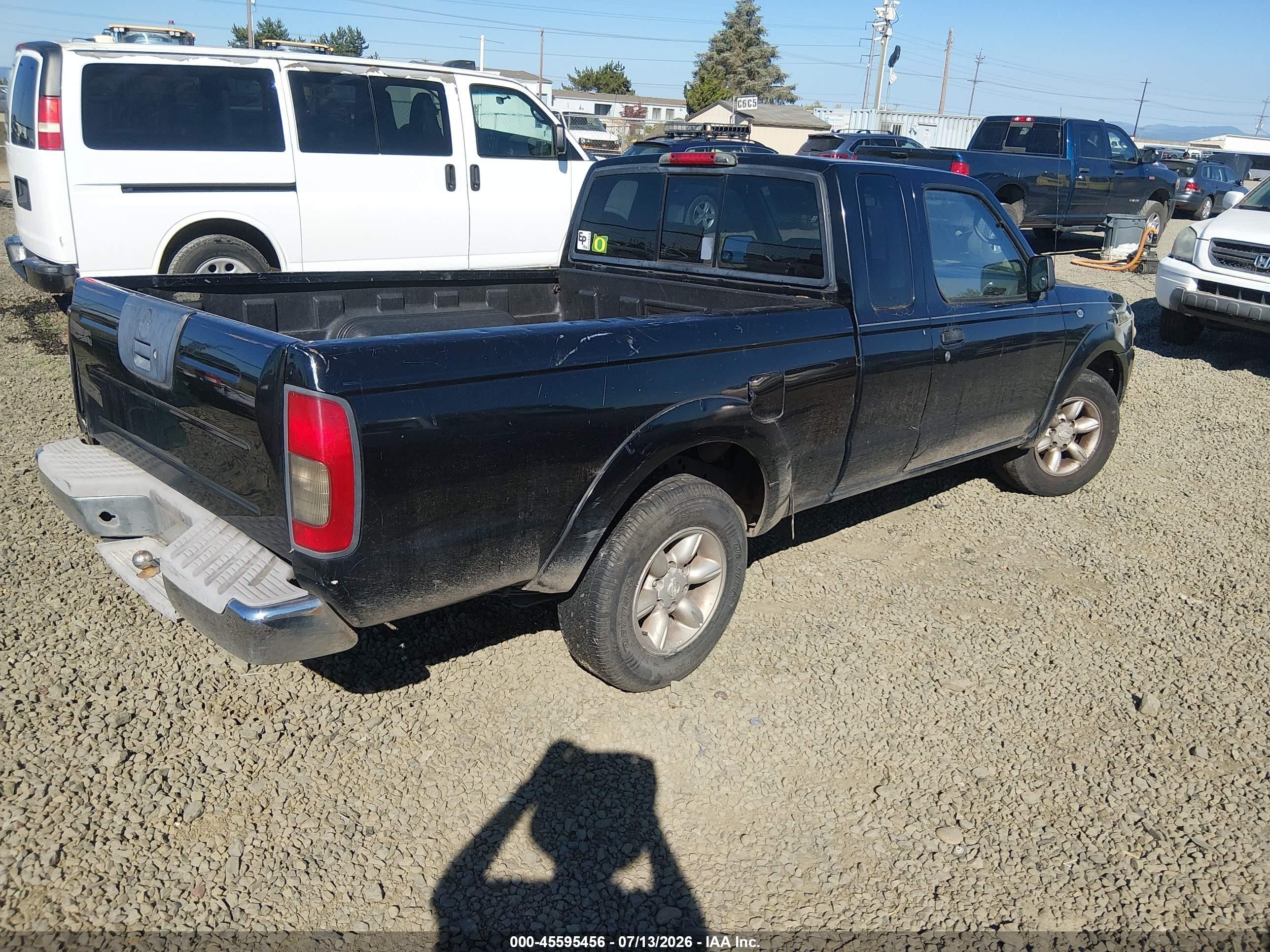 2003 Nissan Frontier Xe Черный vin: 1N6DD26T73C444964