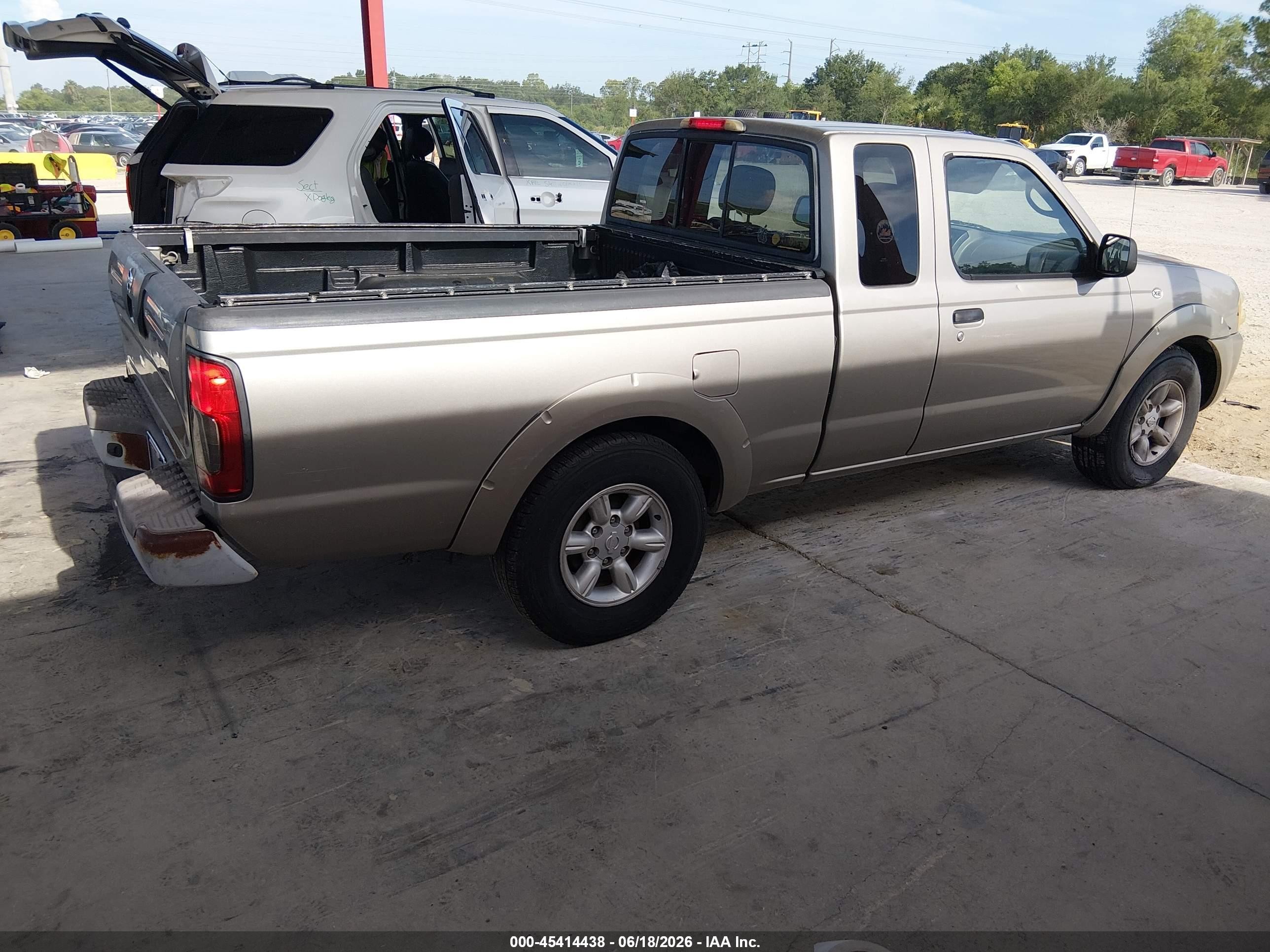 2003 Nissan Frontier Xe Champagne vin: 1N6DD26T73C469685