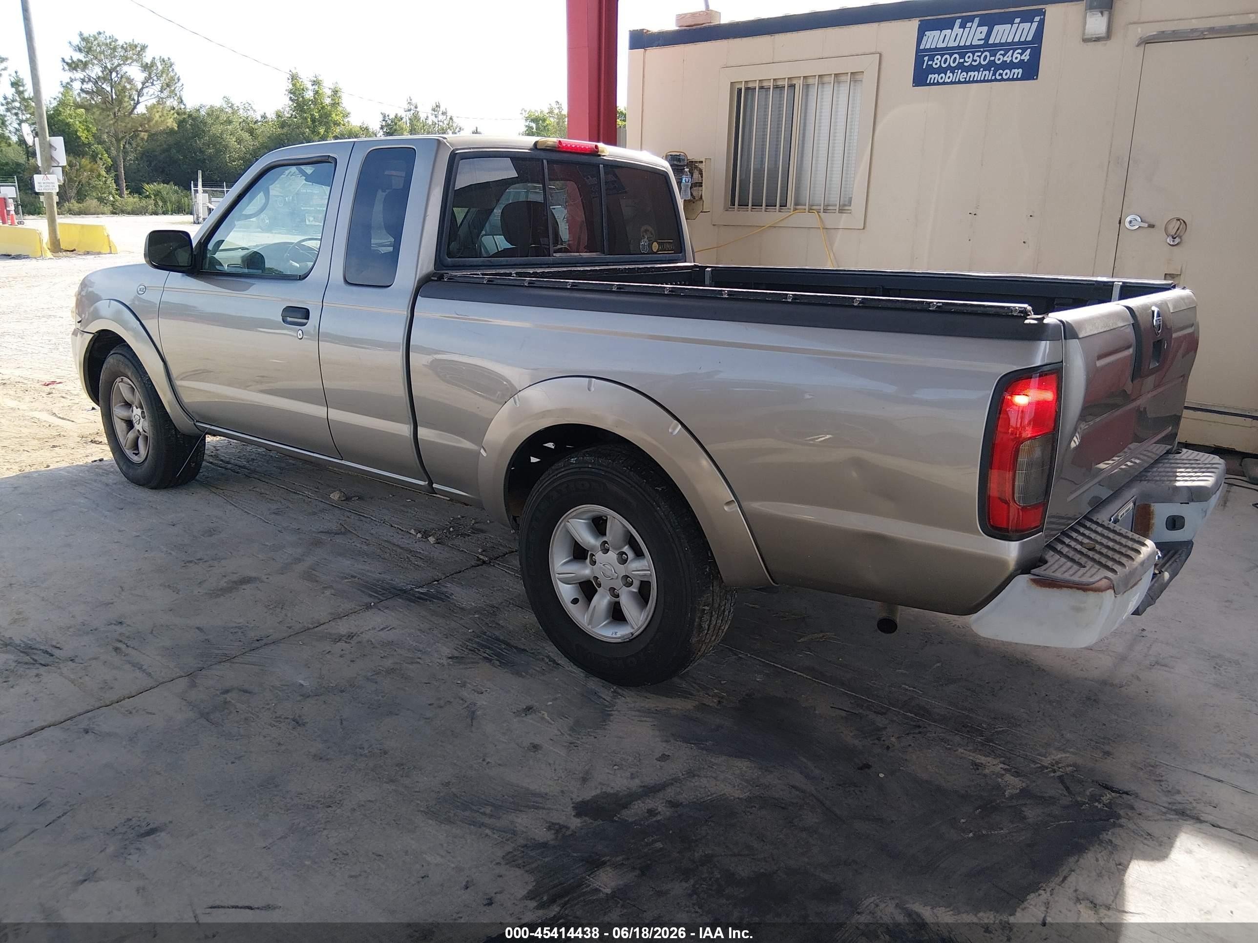 2003 Nissan Frontier Xe Champagne vin: 1N6DD26T73C469685