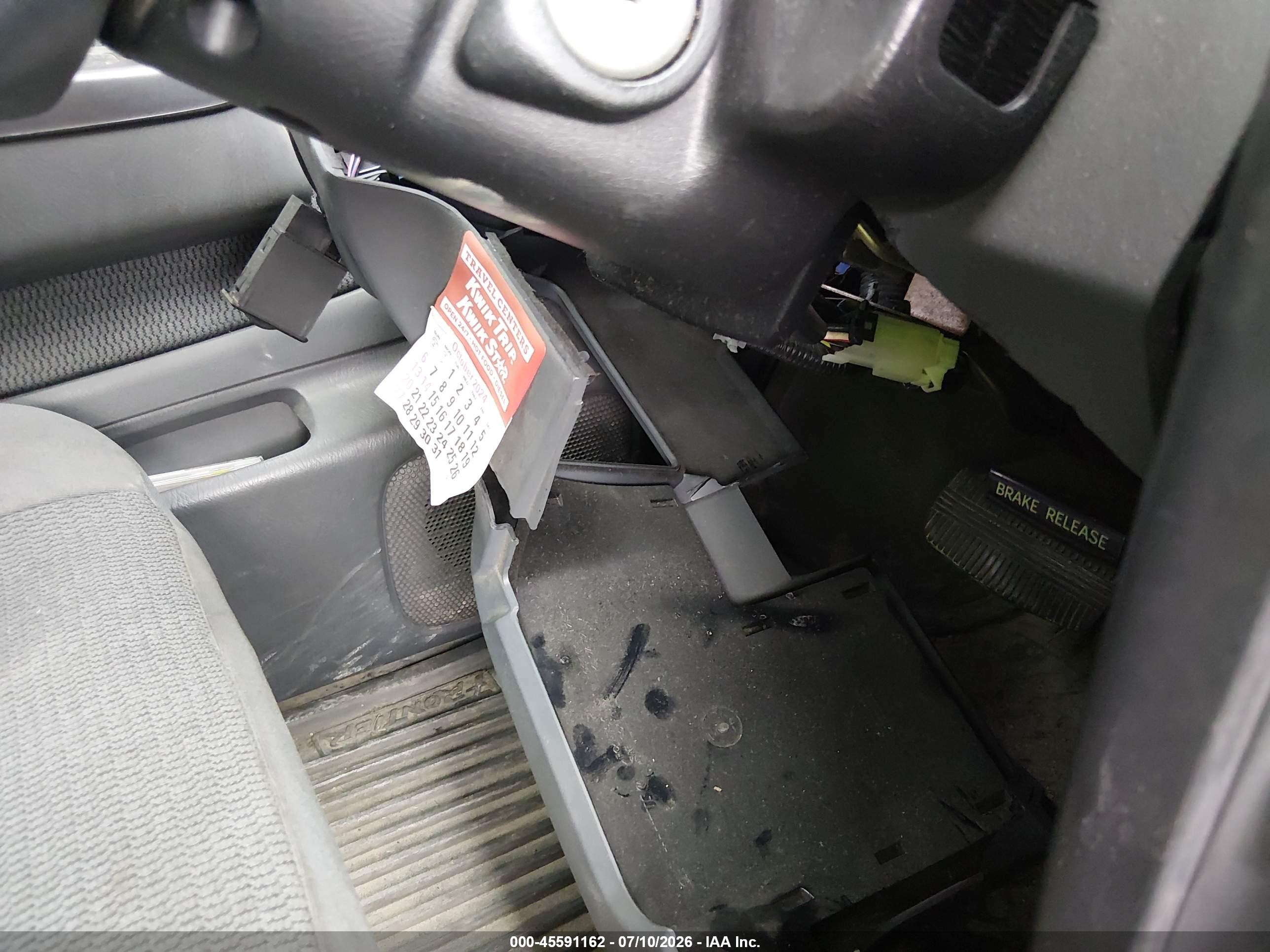 2004 Nissan Frontier Xe Gray vin: 1N6DD26T74C450149