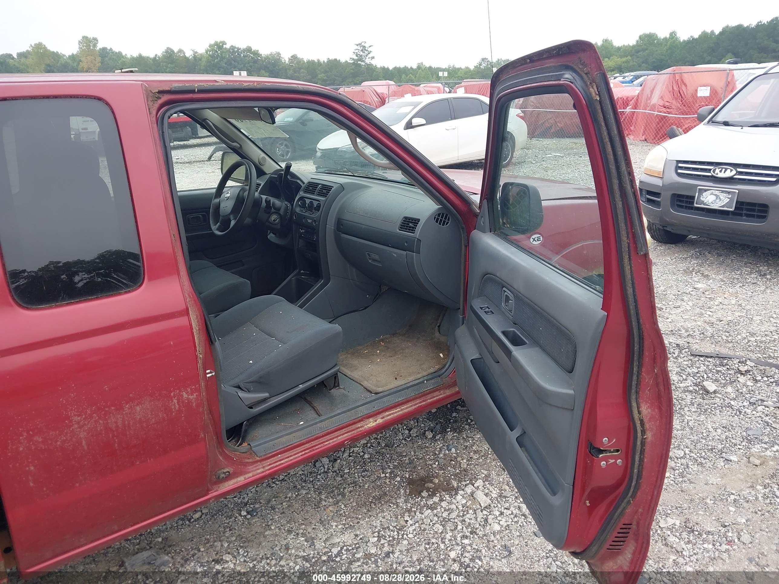 2004 Nissan Frontier Xe Красный vin: 1N6DD26T74C458042