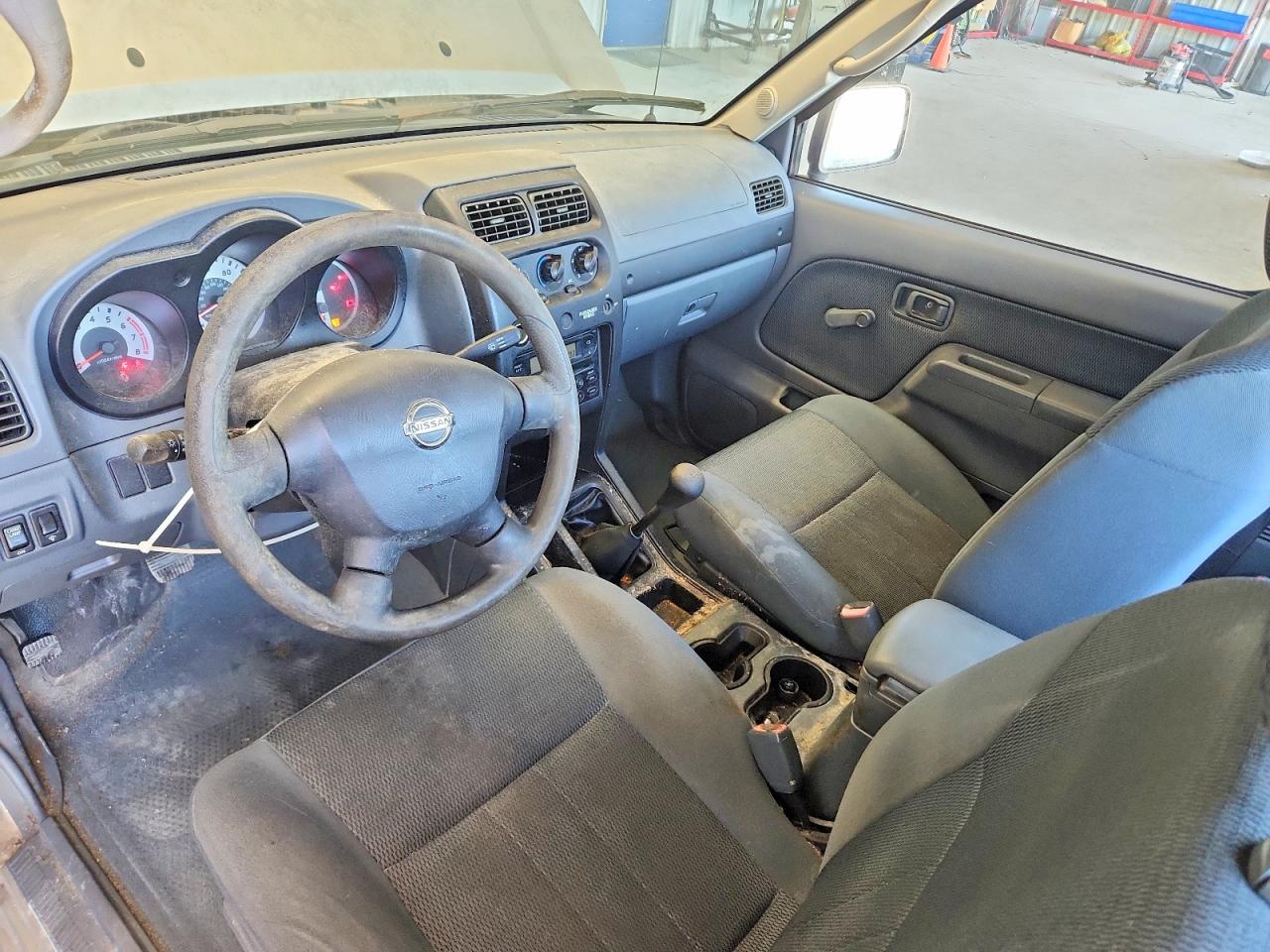 2004 Nissan Frontier Standard Beige vin: 1N6DD26T74C459269