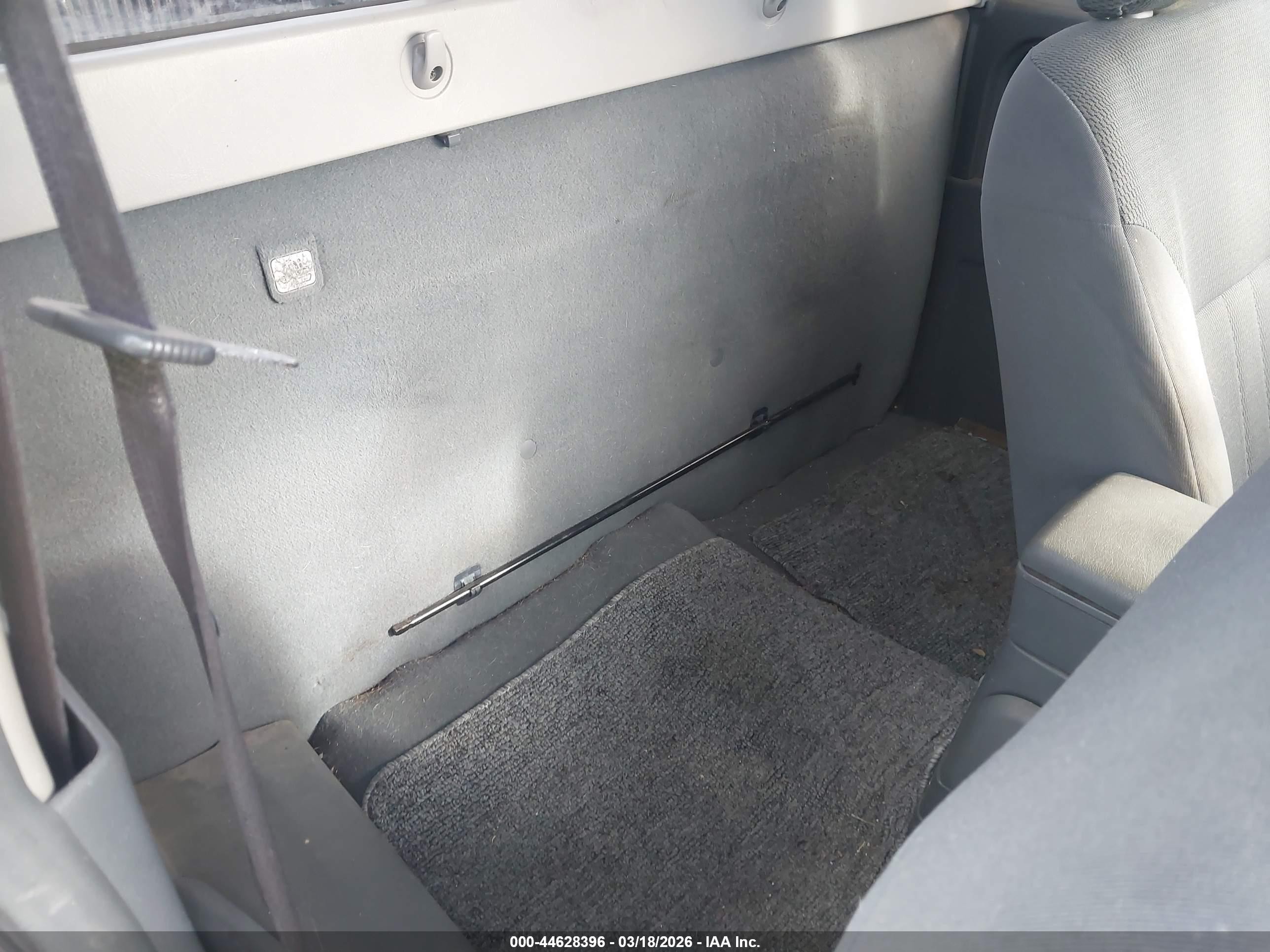2004 Nissan Frontier Xe Серый vin: 1N6DD26T84C425986