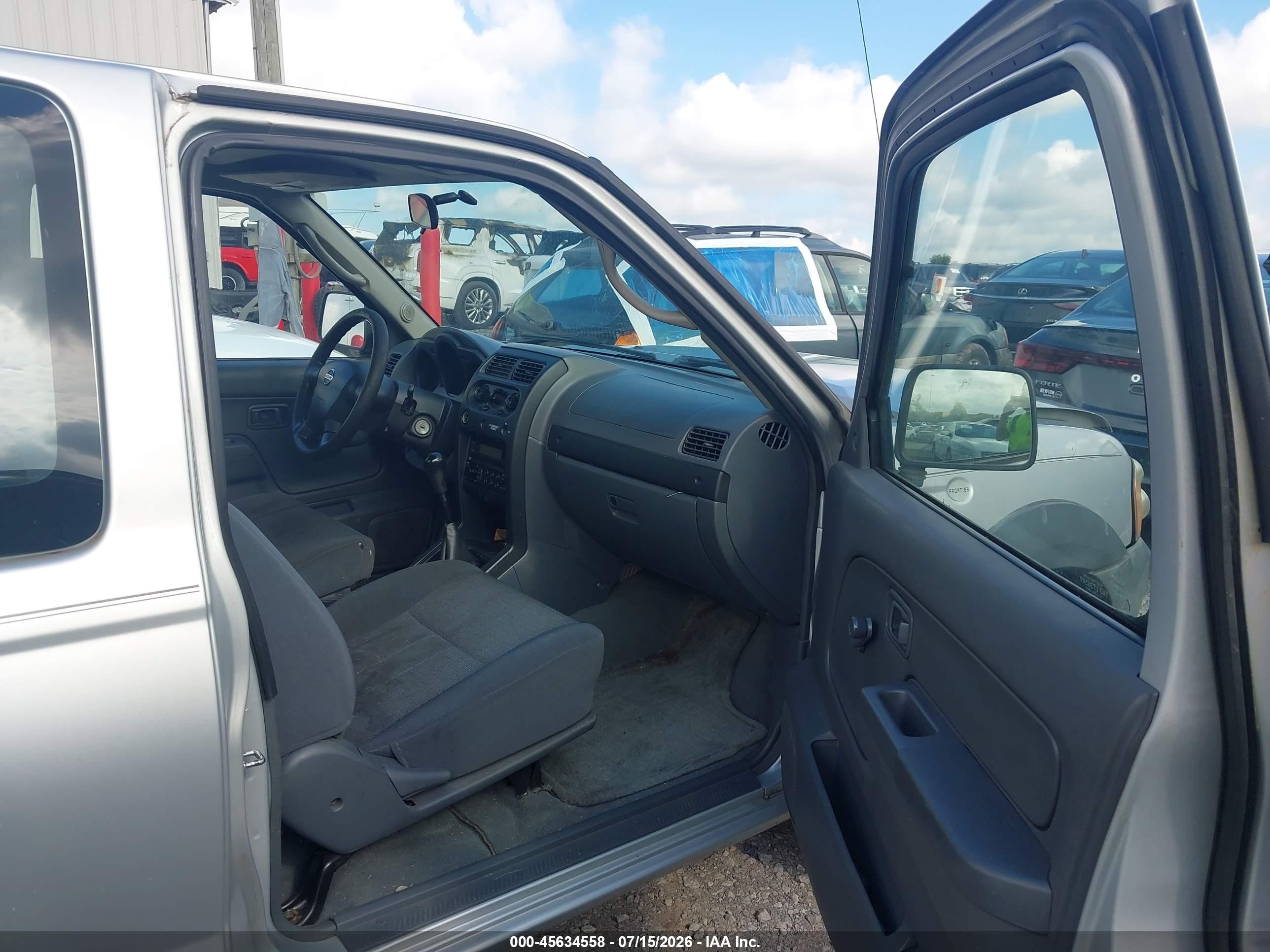 2004 Nissan Frontier Standard Silver vin: 1N6DD26T84C461516