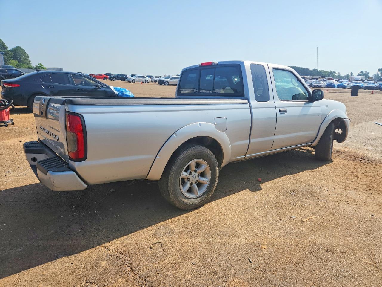 2004 Nissan Frontier Standard Silver vin: 1N6DD26T84C471575