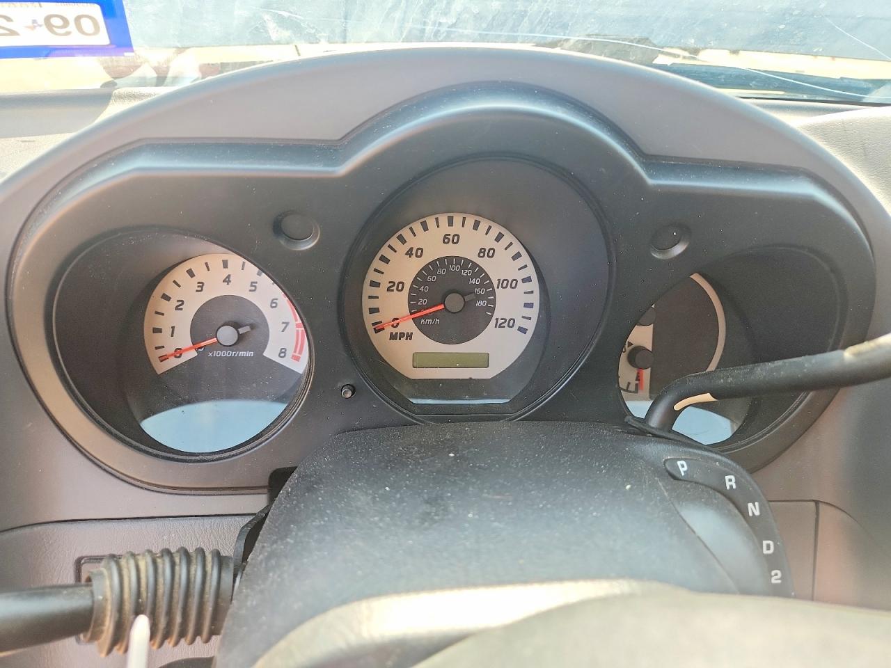 2004 Nissan Frontier Standard Silver vin: 1N6DD26T84C471575
