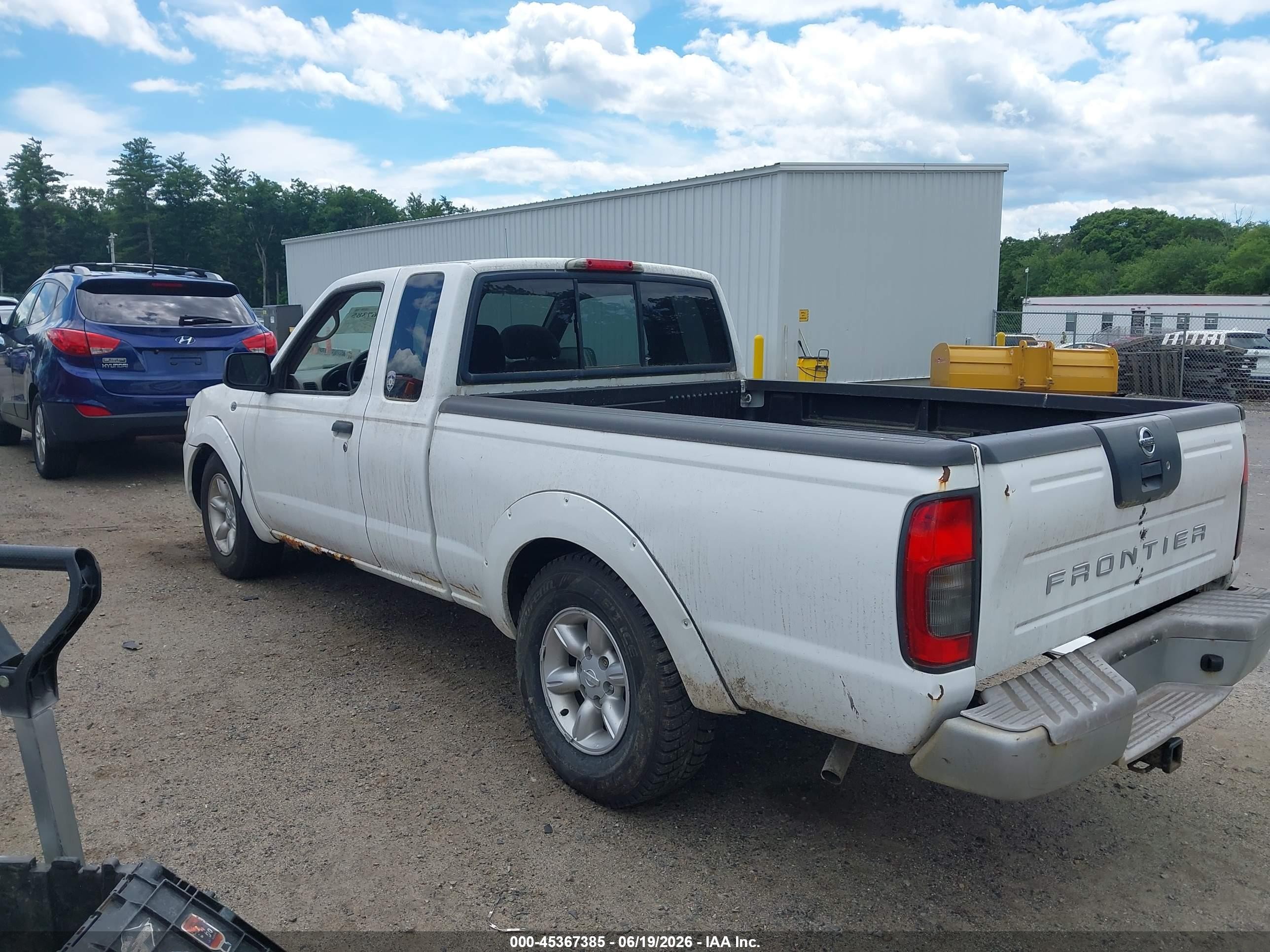 2003 Nissan Frontier Xe Белый vin: 1N6DD26T93C410539