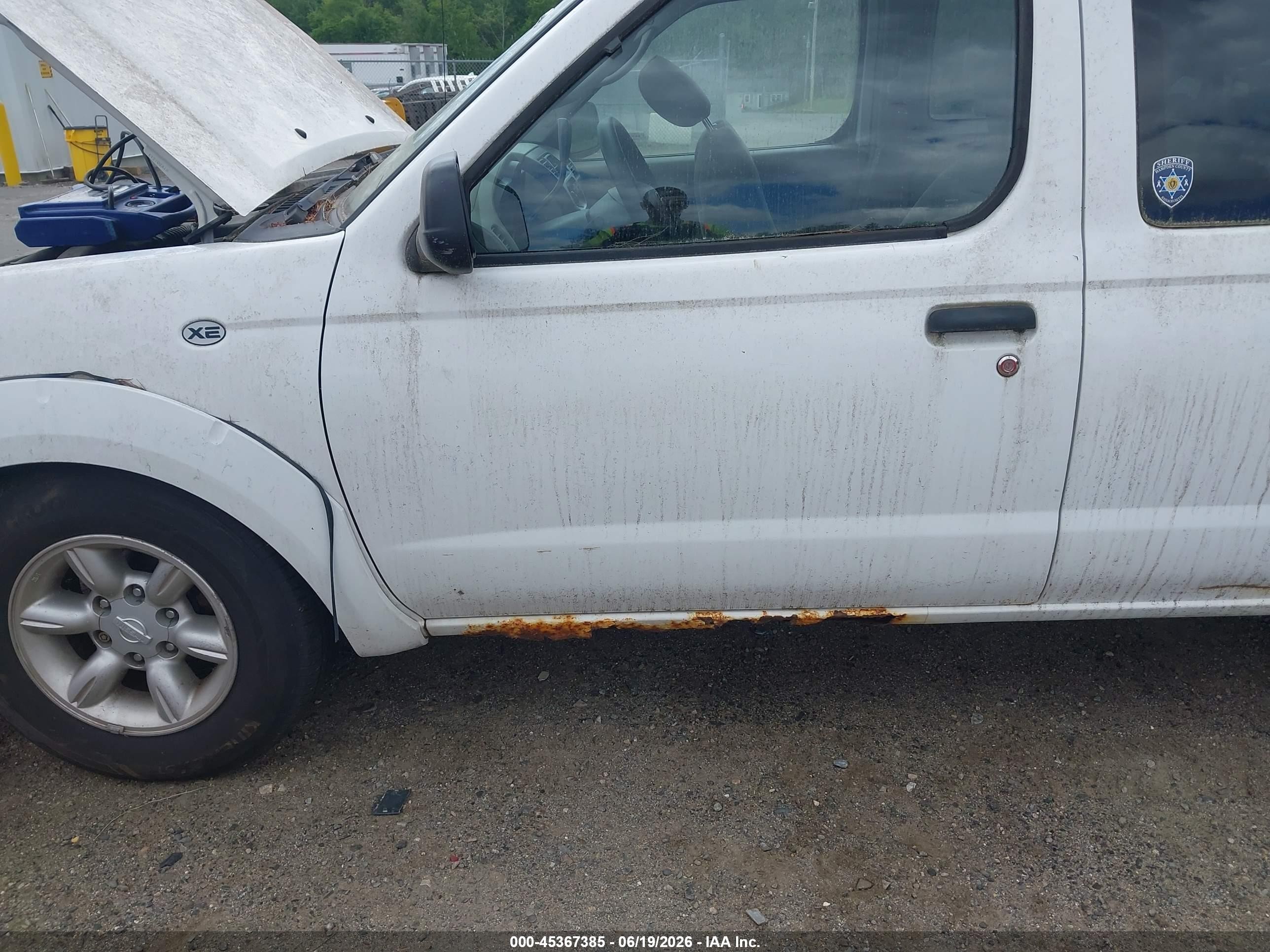2003 Nissan Frontier Xe Белый vin: 1N6DD26T93C410539